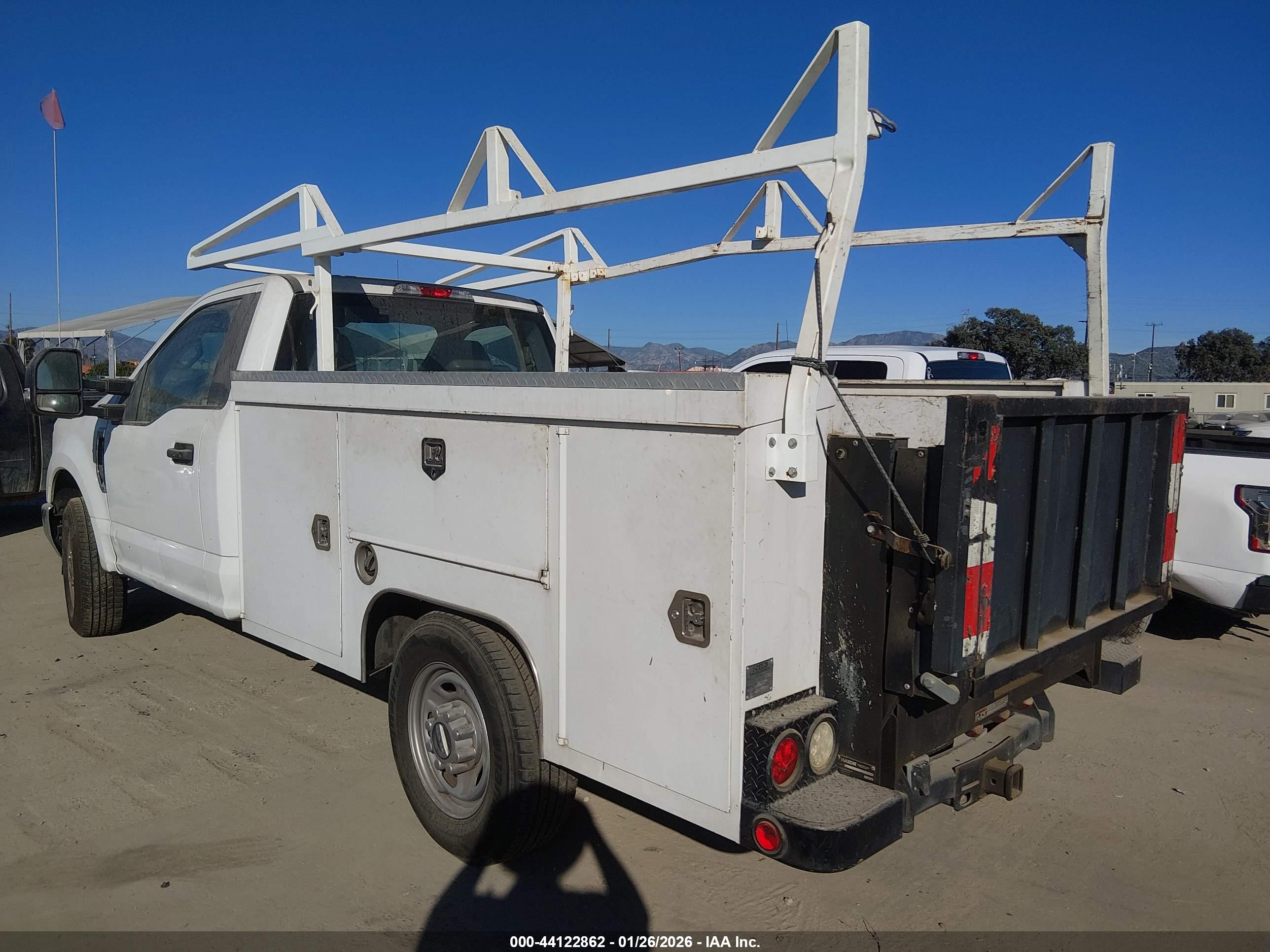 FORD F-250 image 3