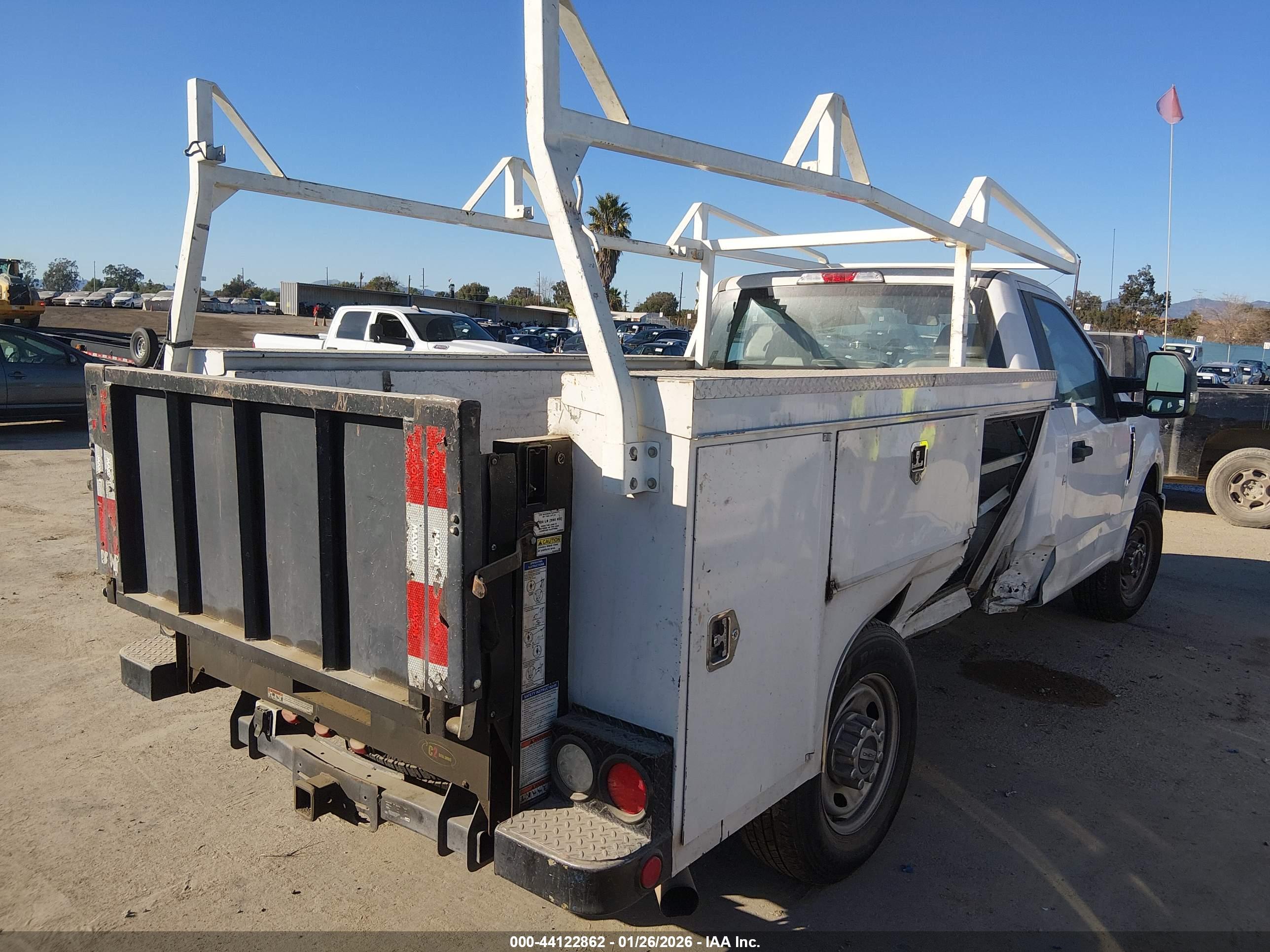 FORD F-250 image 4