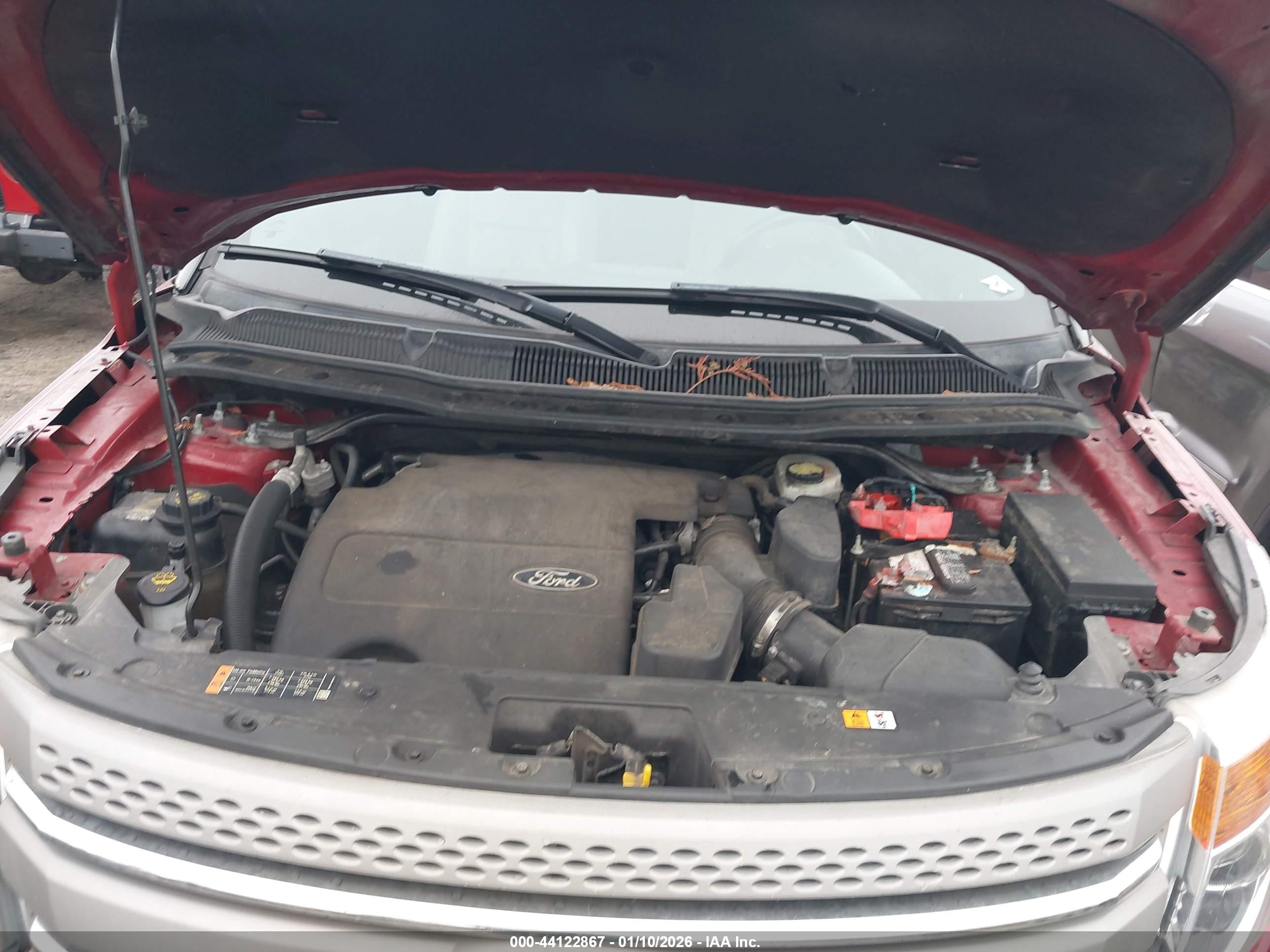 FORD EXPLORER image 10
