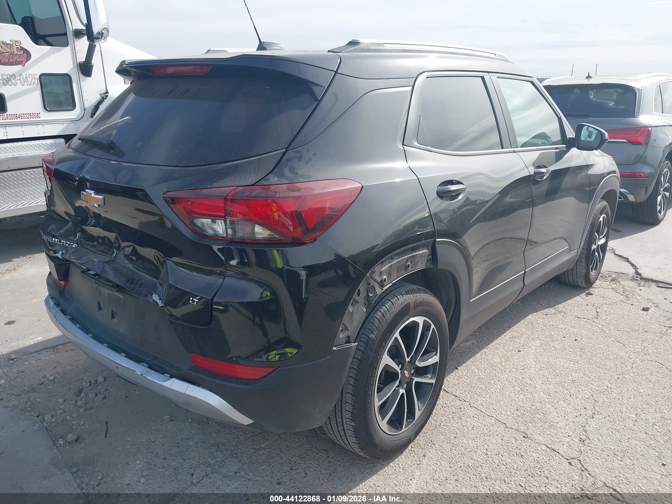 CHEVROLET TRAILBLAZER image 4