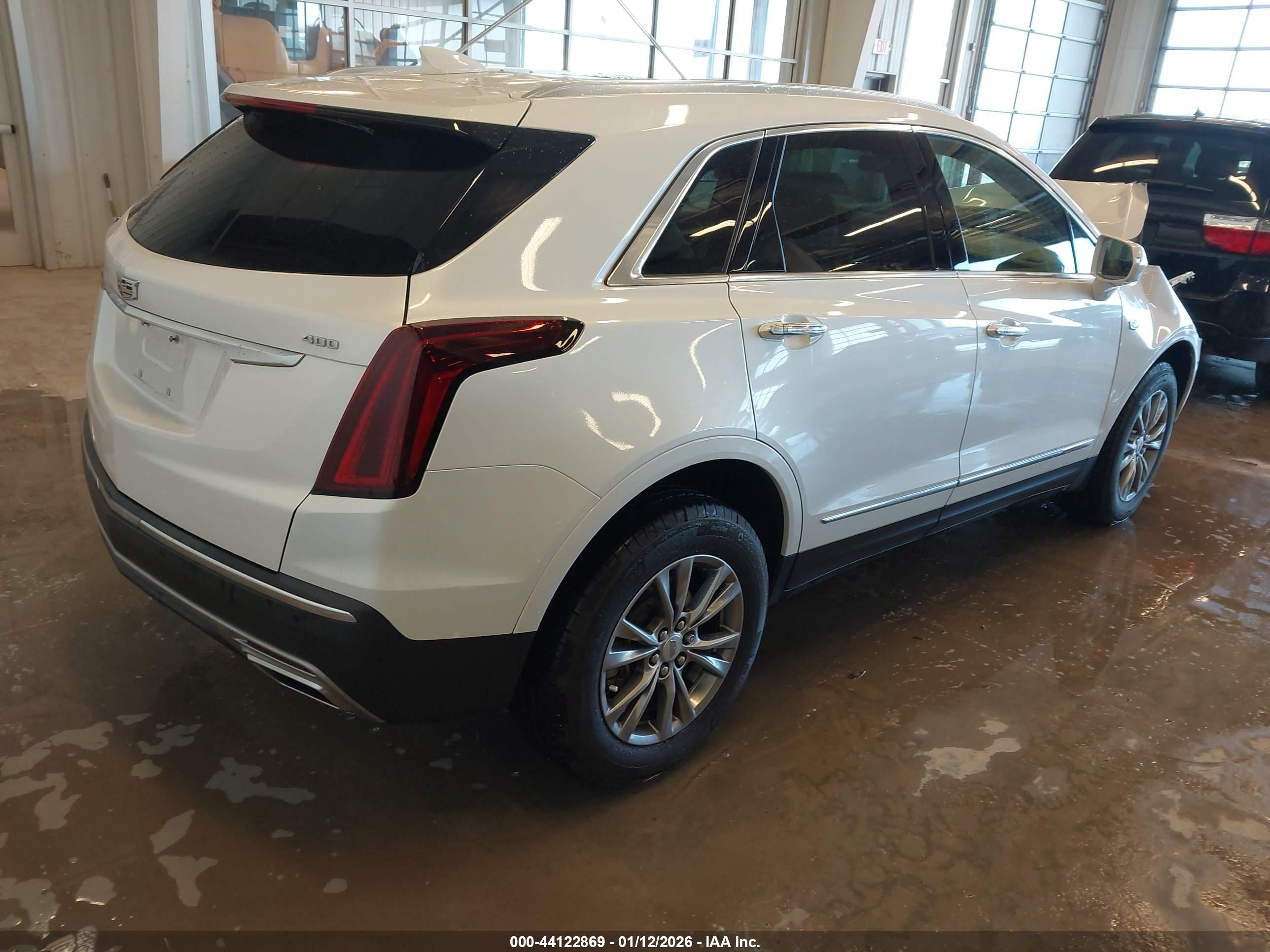 CADILLAC XT5 image 4