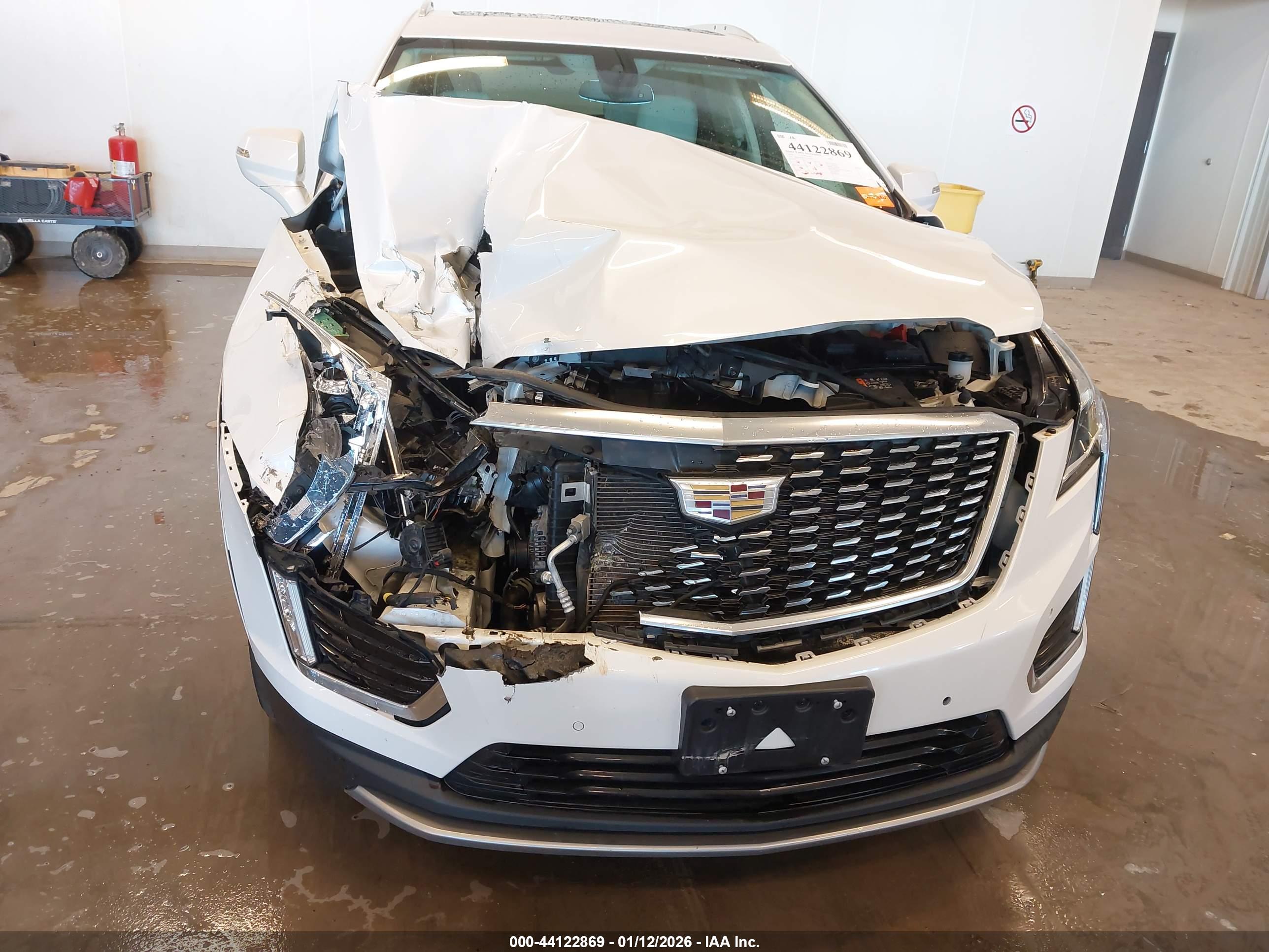 CADILLAC XT5 image 6