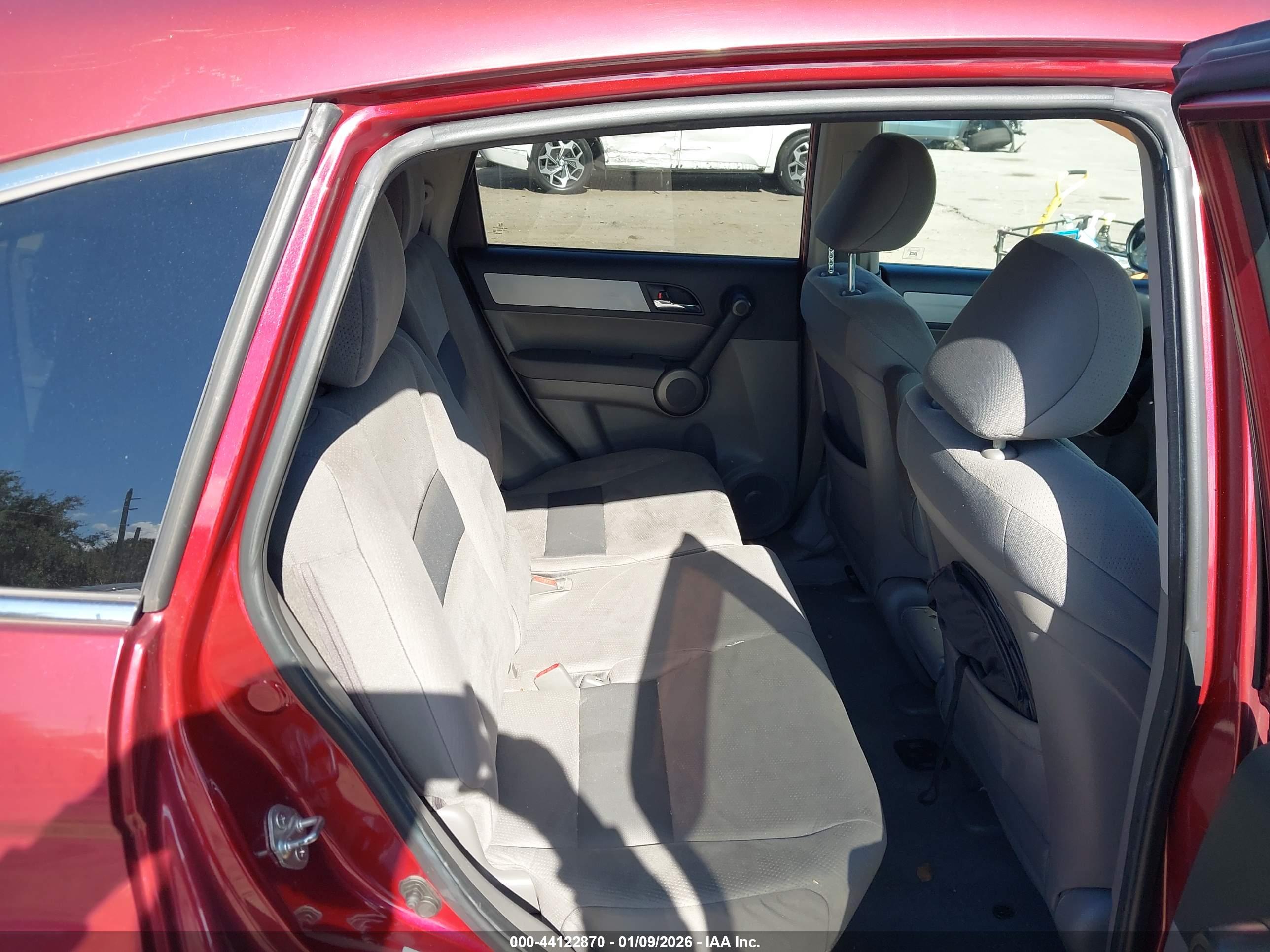 HONDA CR-V image 8