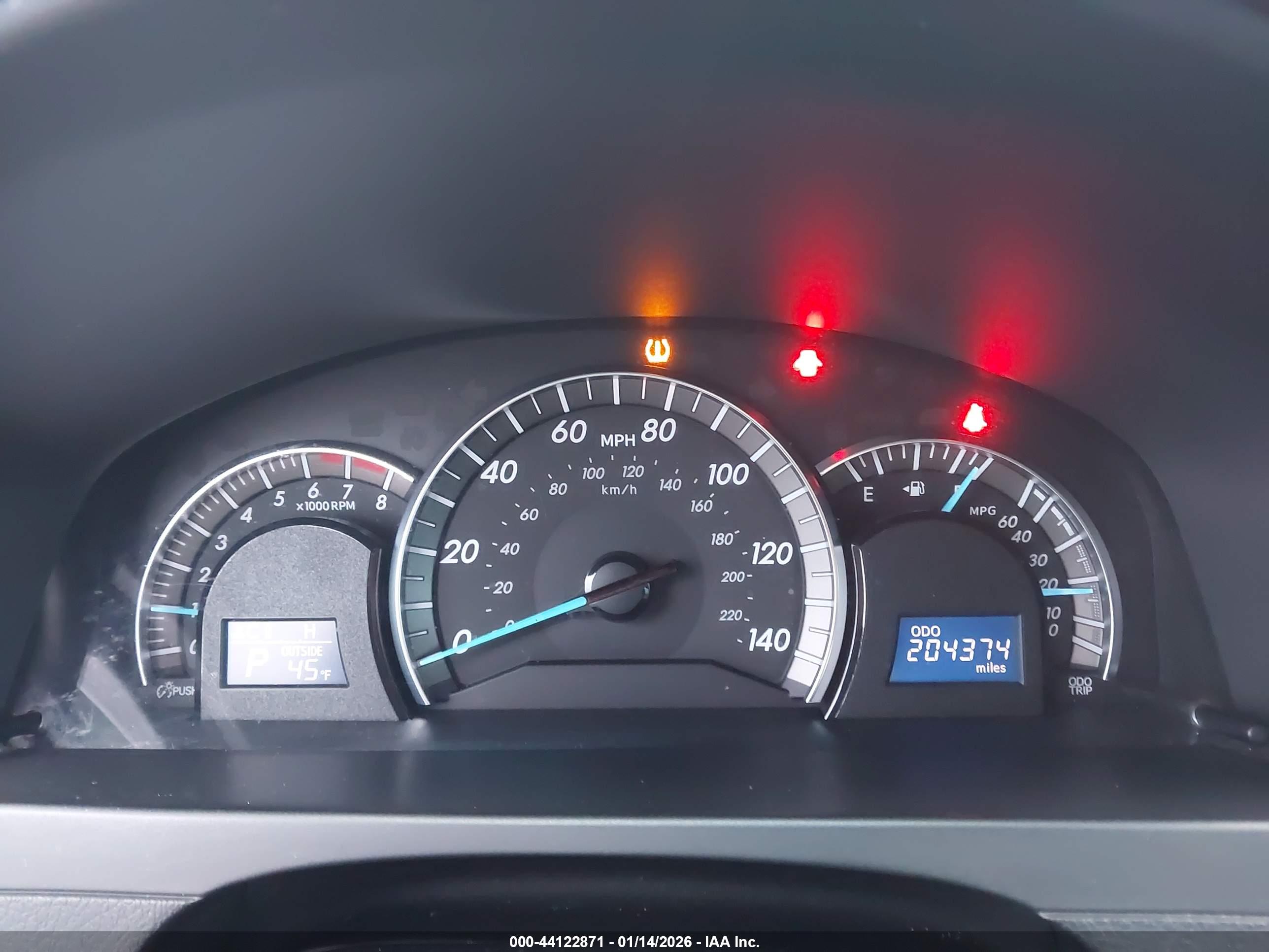 TOYOTA CAMRY image 7