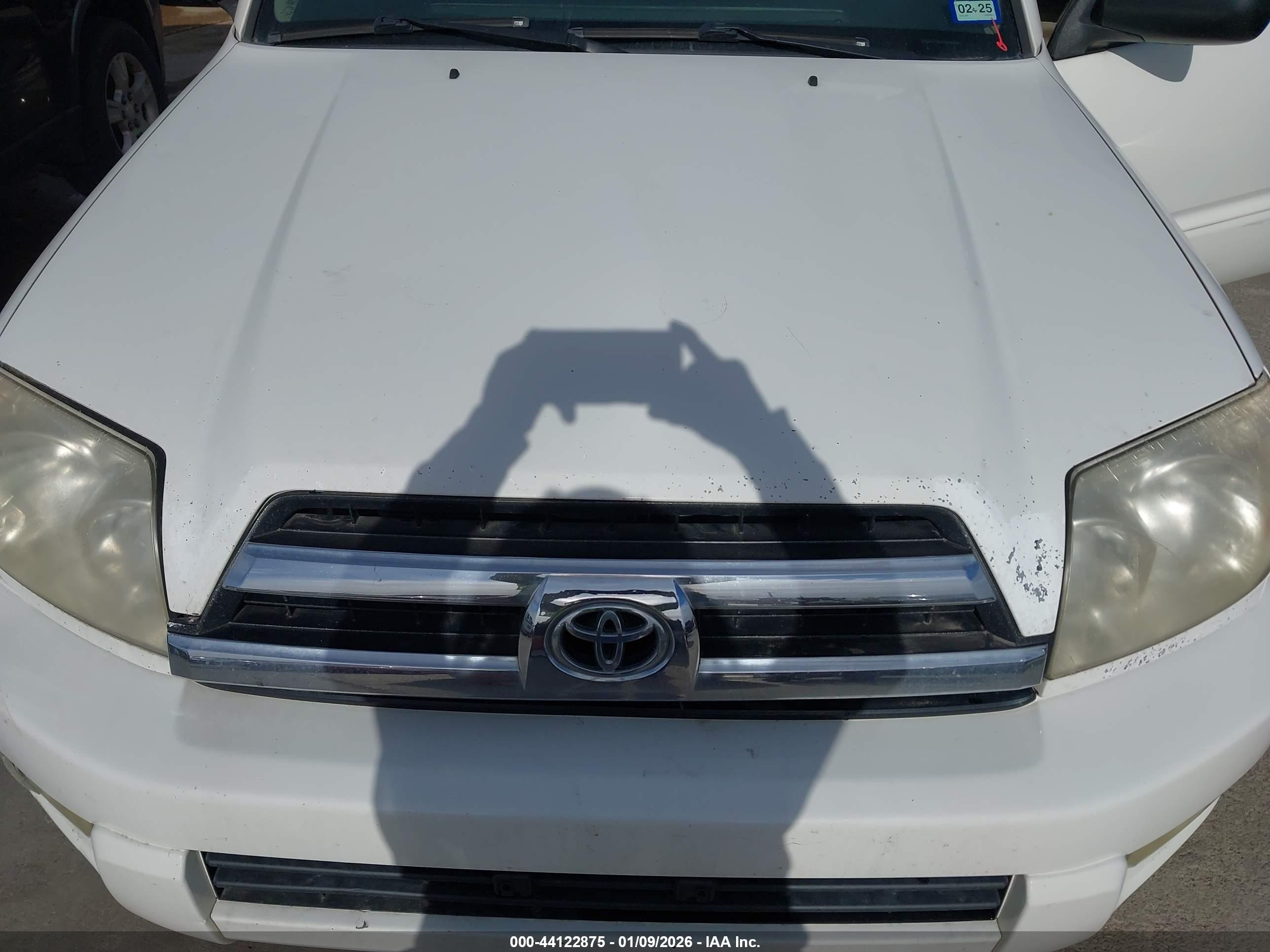 TOYOTA 4RUNNER image 10