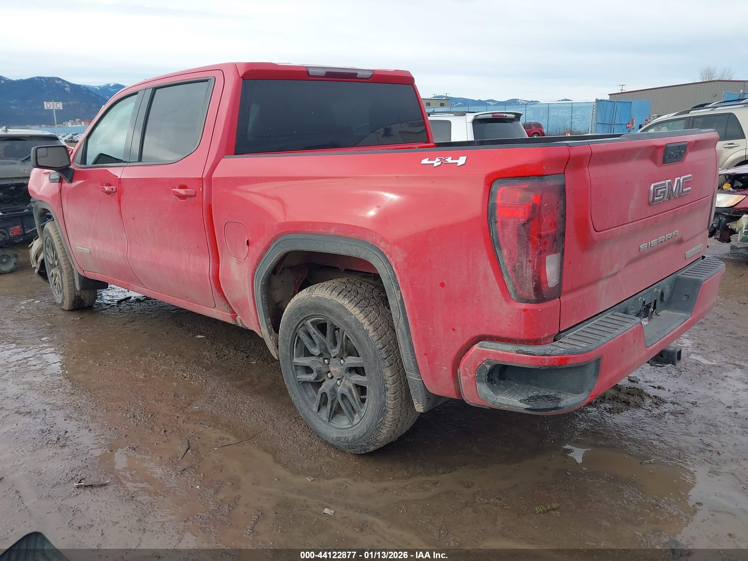 GMC SIERRA image 3