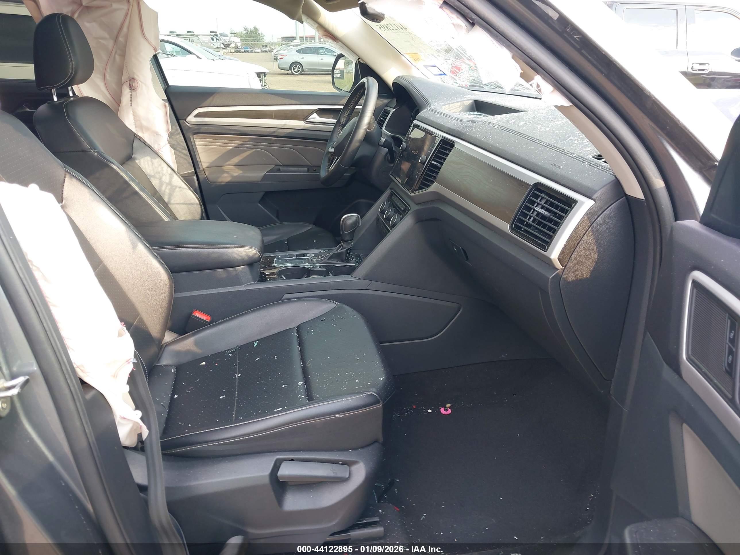 VOLKSWAGEN ATLAS image 5