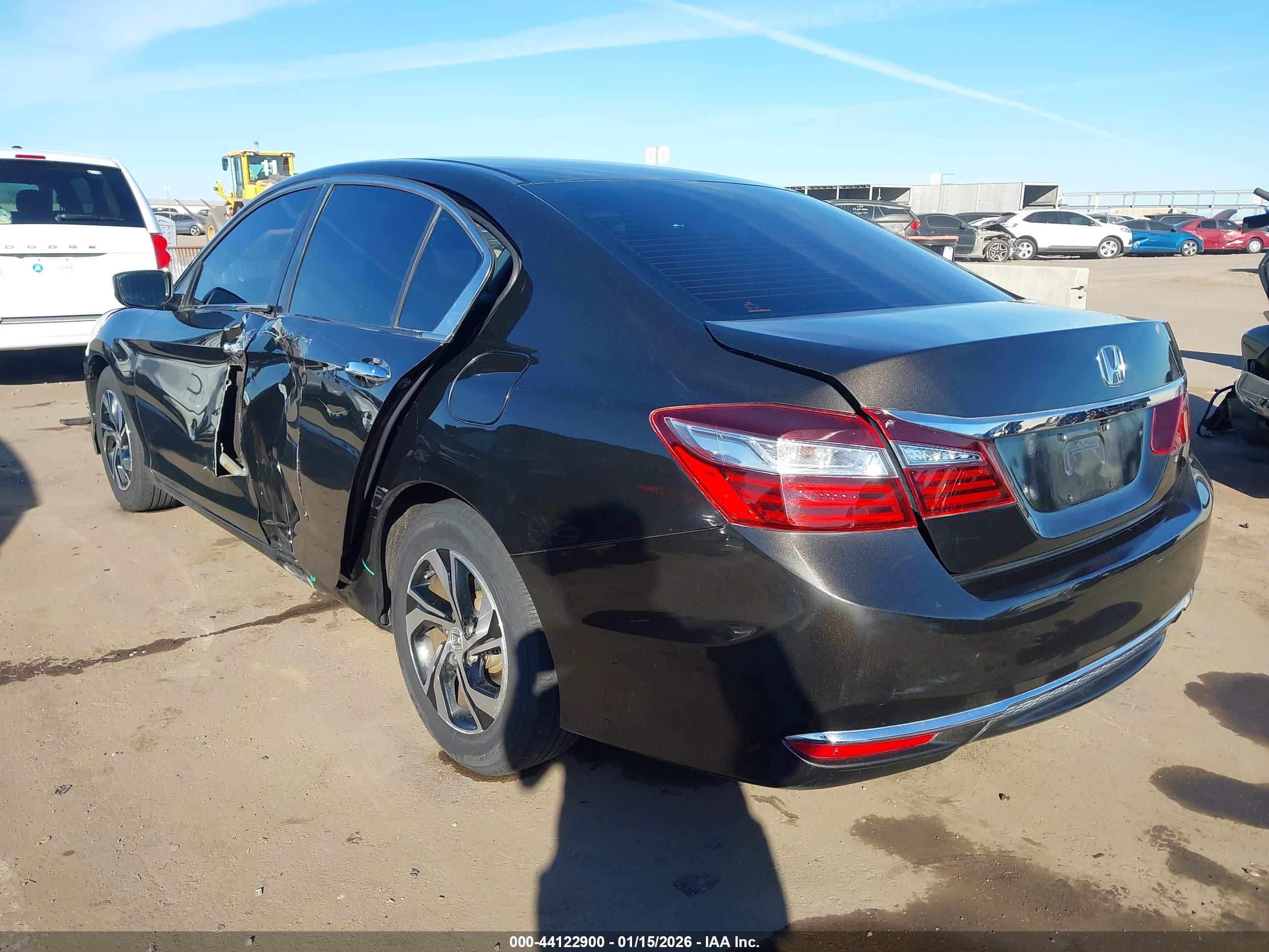 HONDA ACCORD image 3