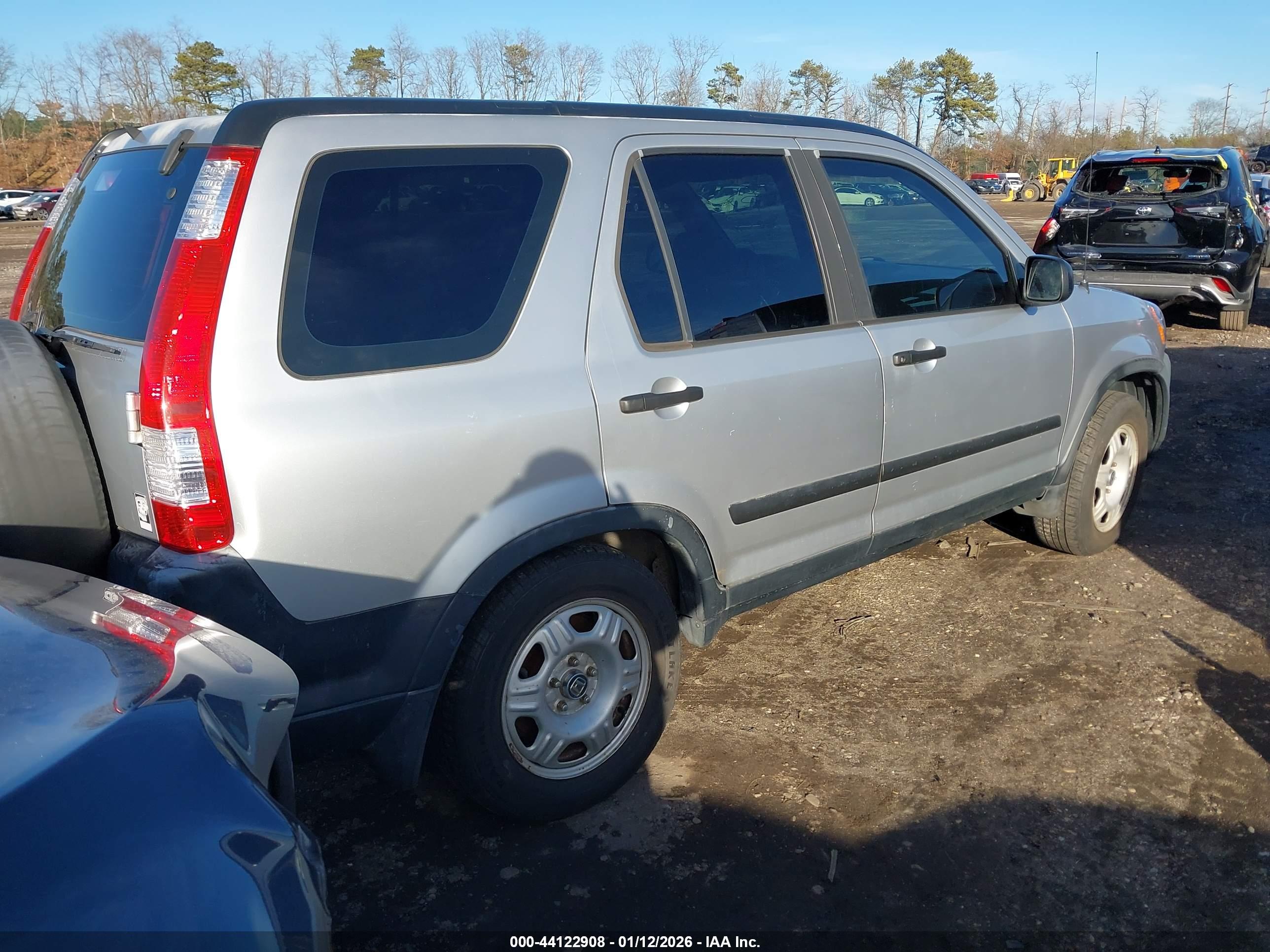 HONDA CR-V image 4