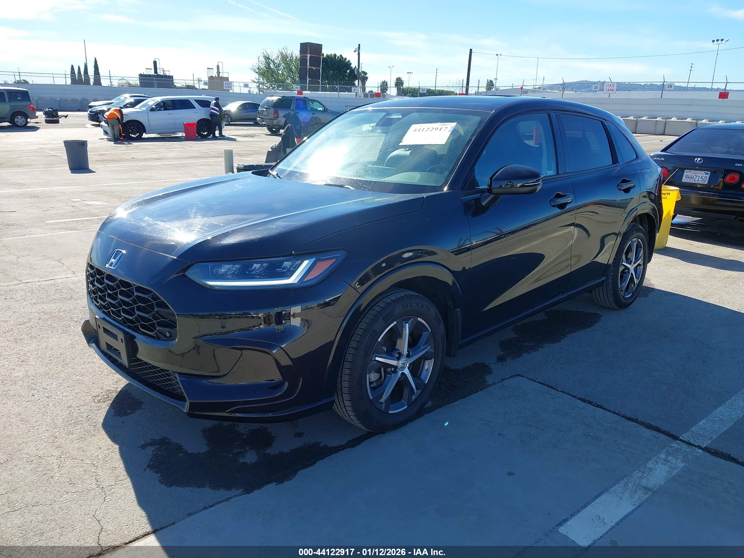HONDA HR-V image 2
