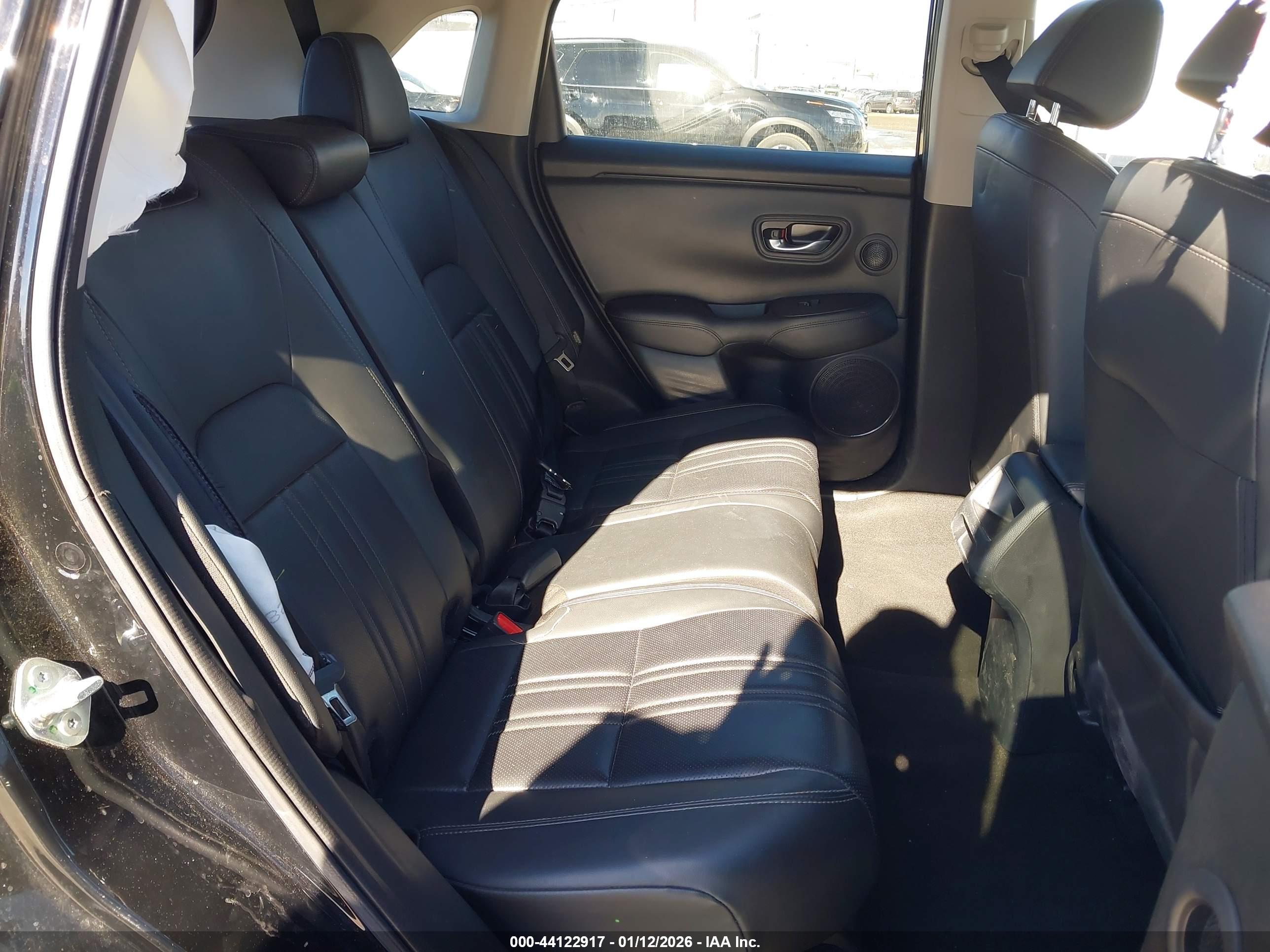 HONDA HR-V image 8