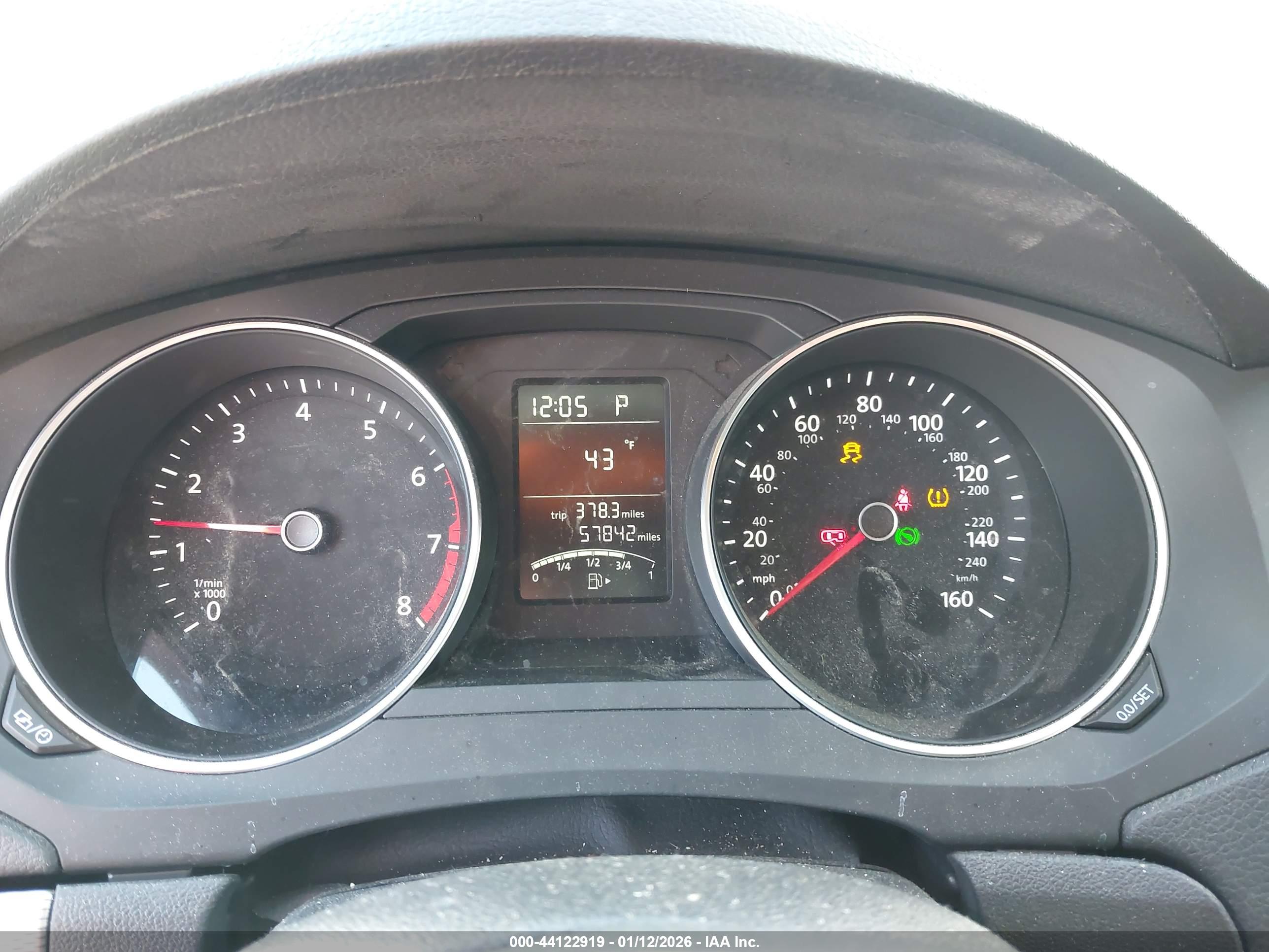 VOLKSWAGEN JETTA image 7