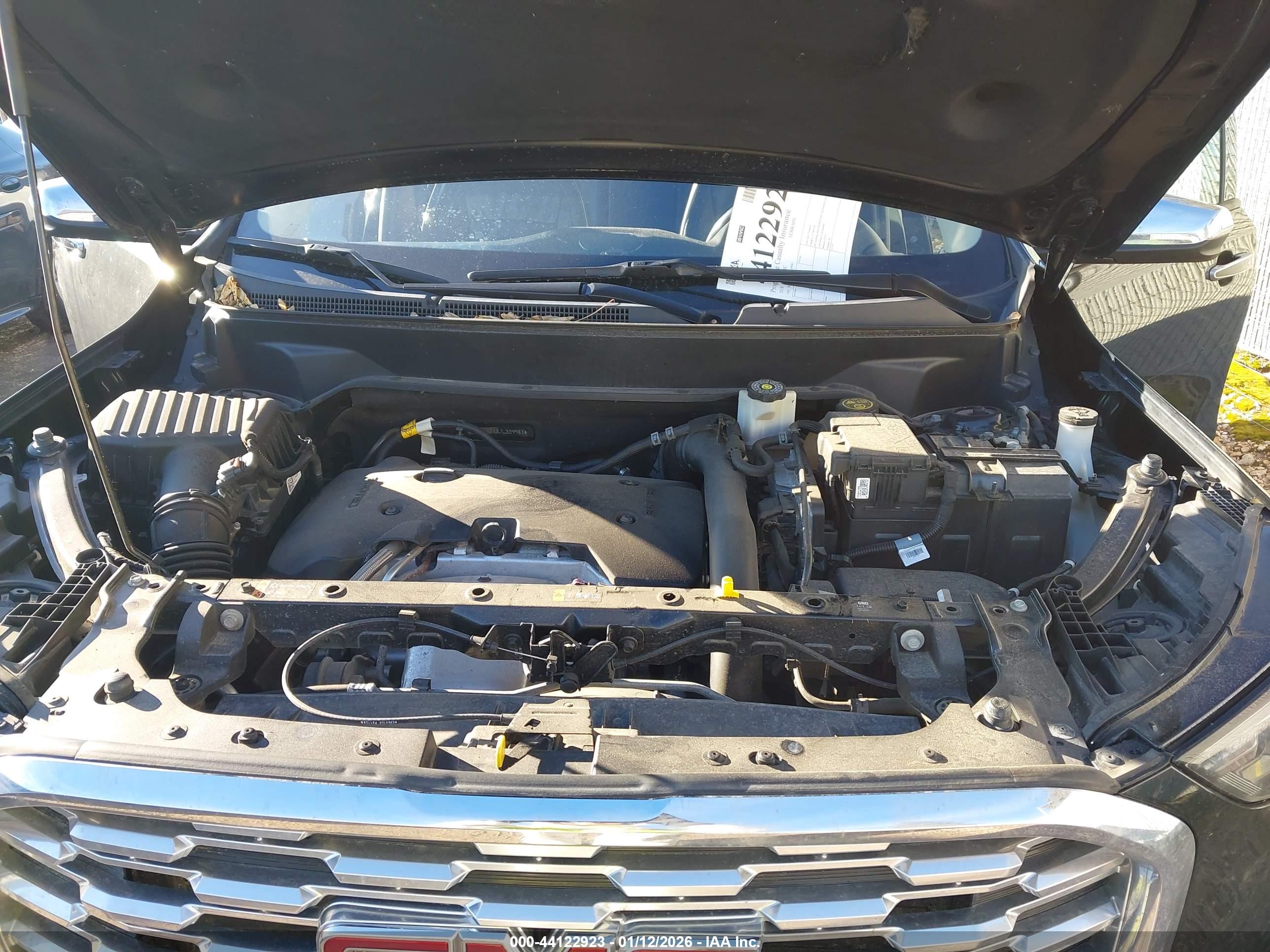 GMC TERRAIN image 10