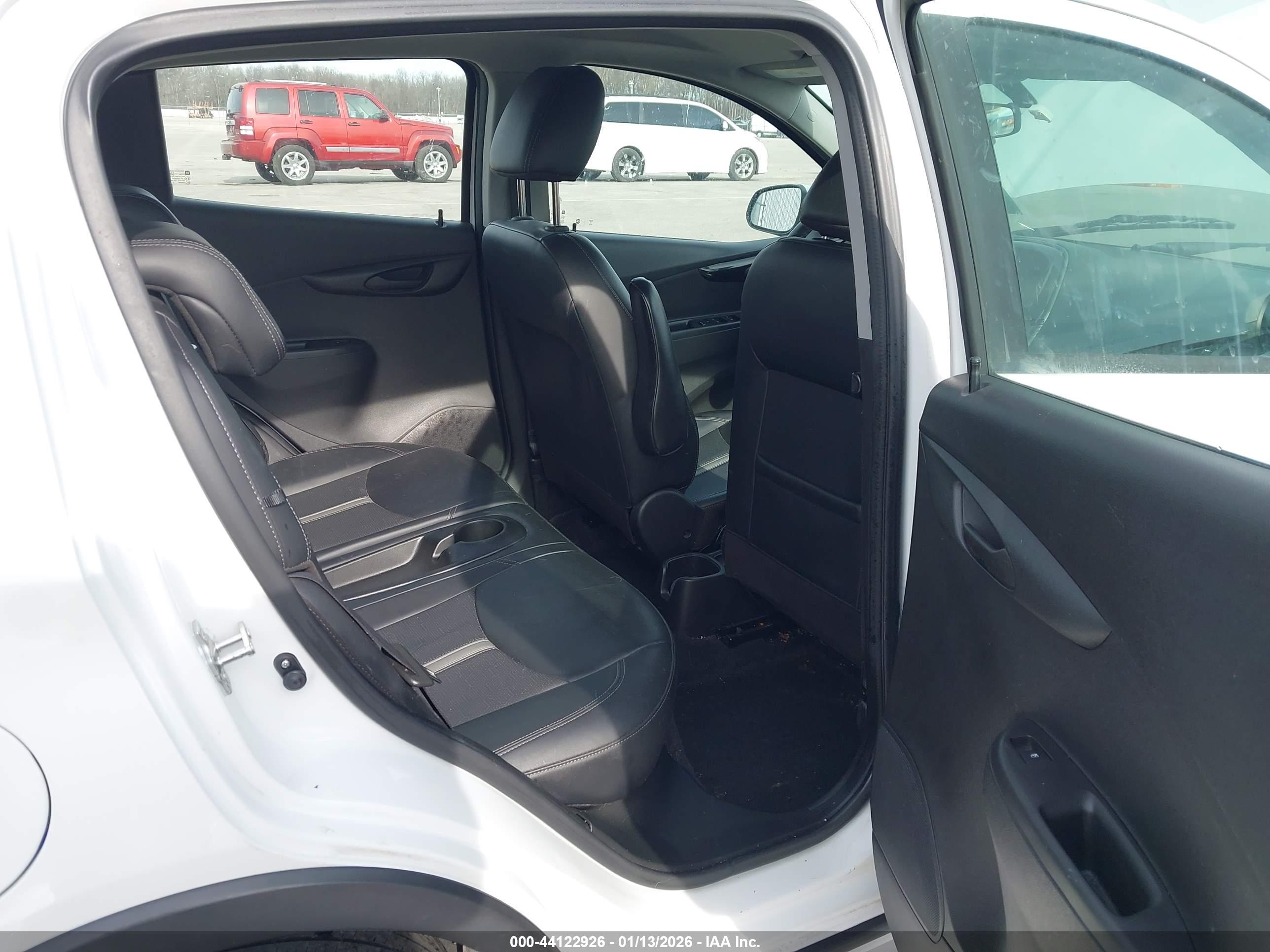 CHEVROLET SPARK image 8