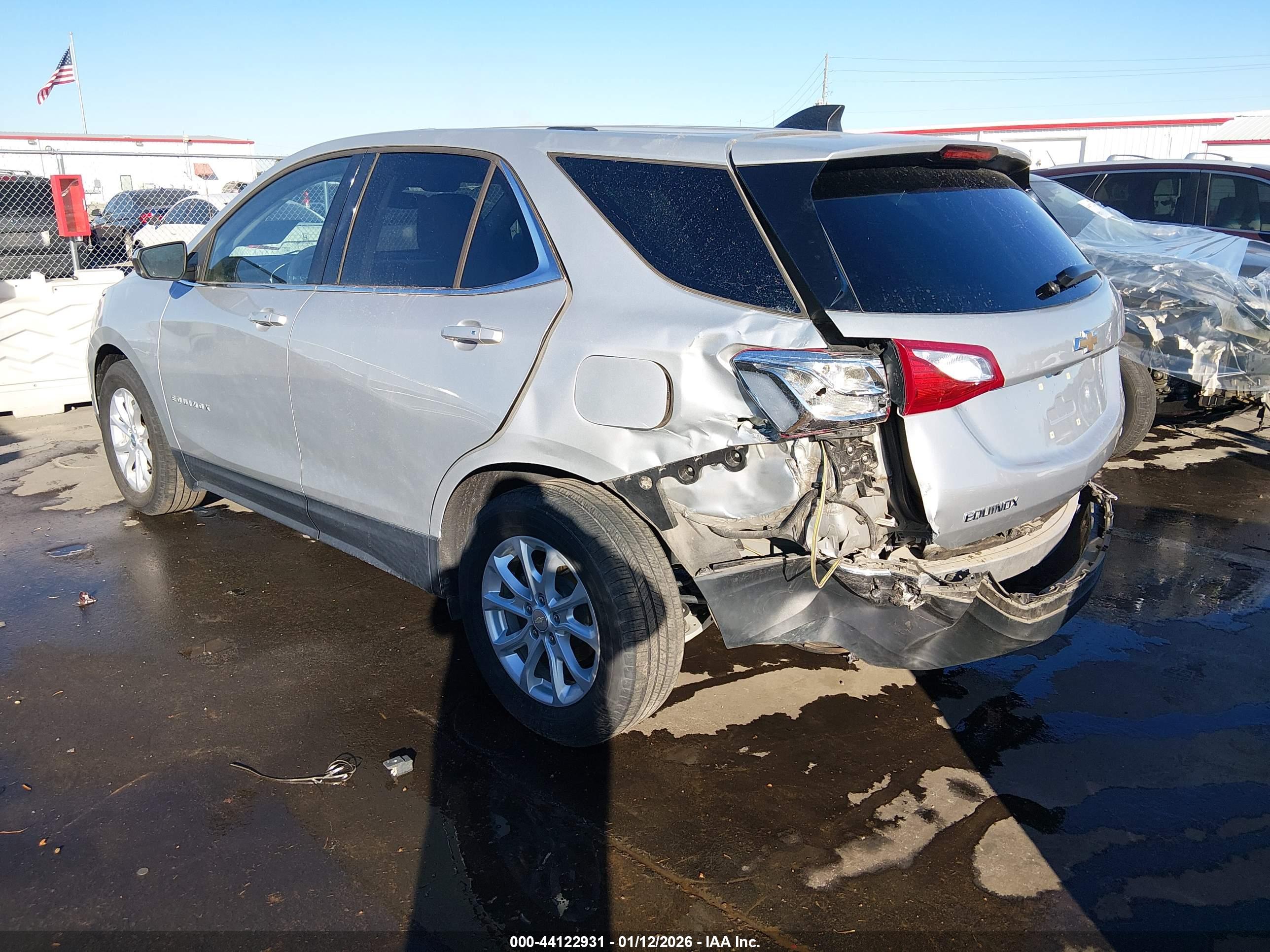 CHEVROLET EQUINOX image 3