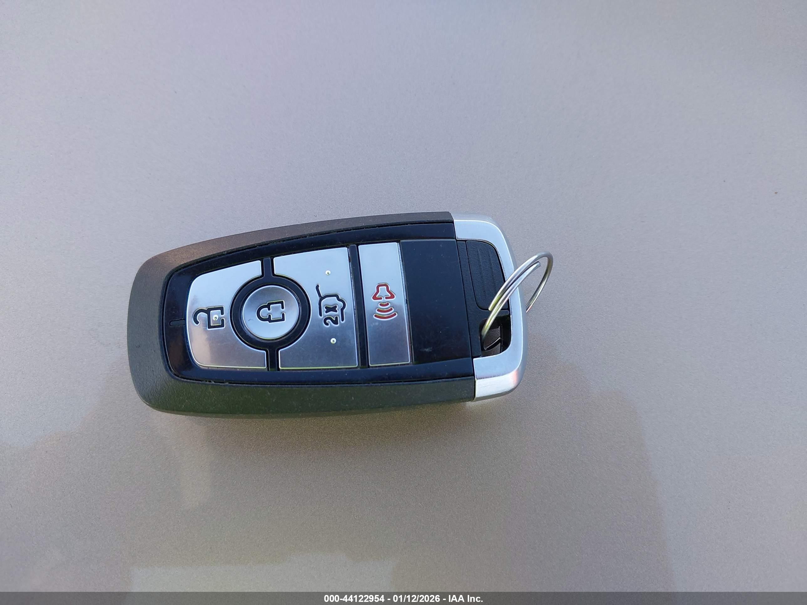 FORD ESCAPE image 11