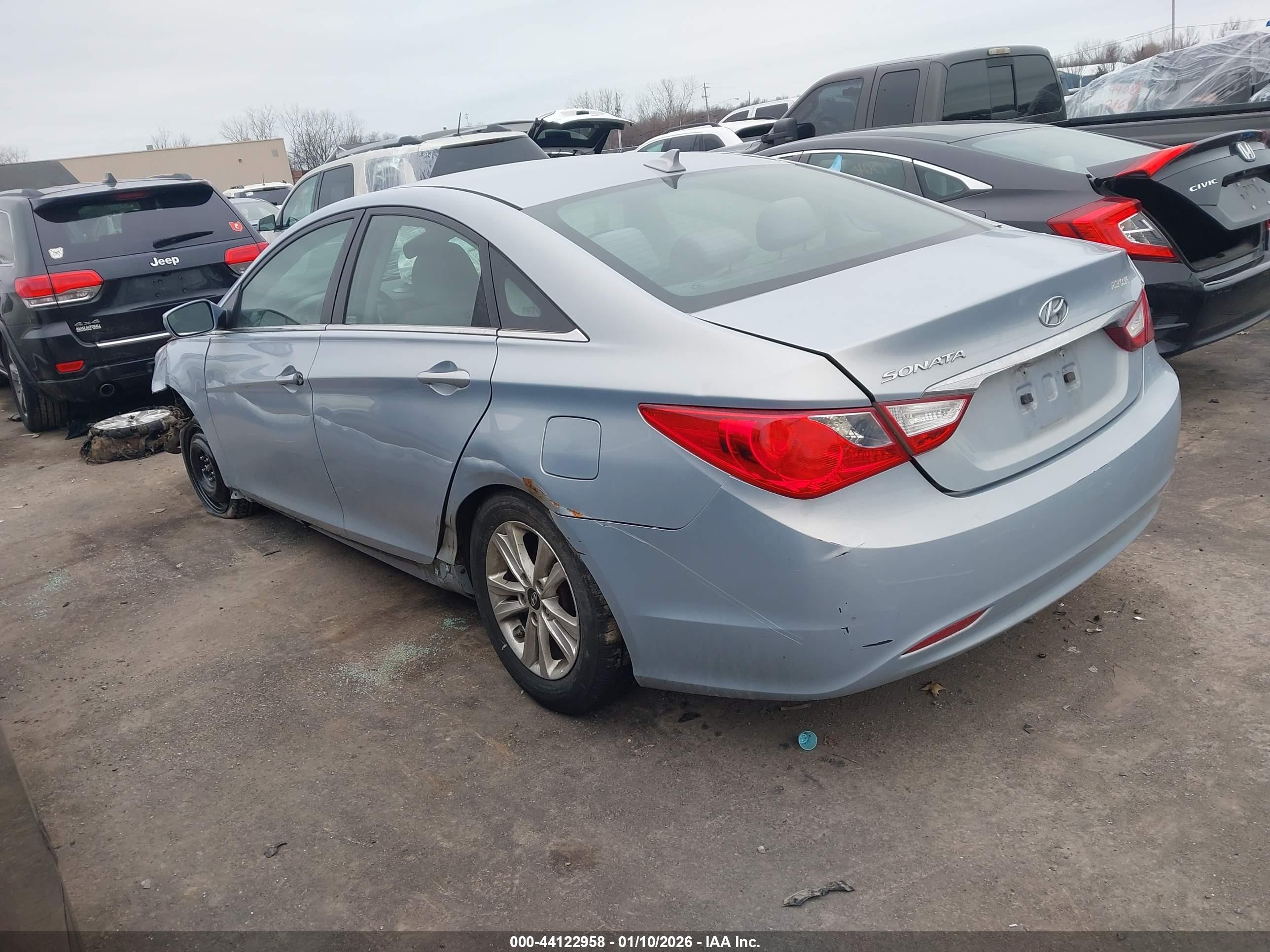 HYUNDAI SONATA image 3