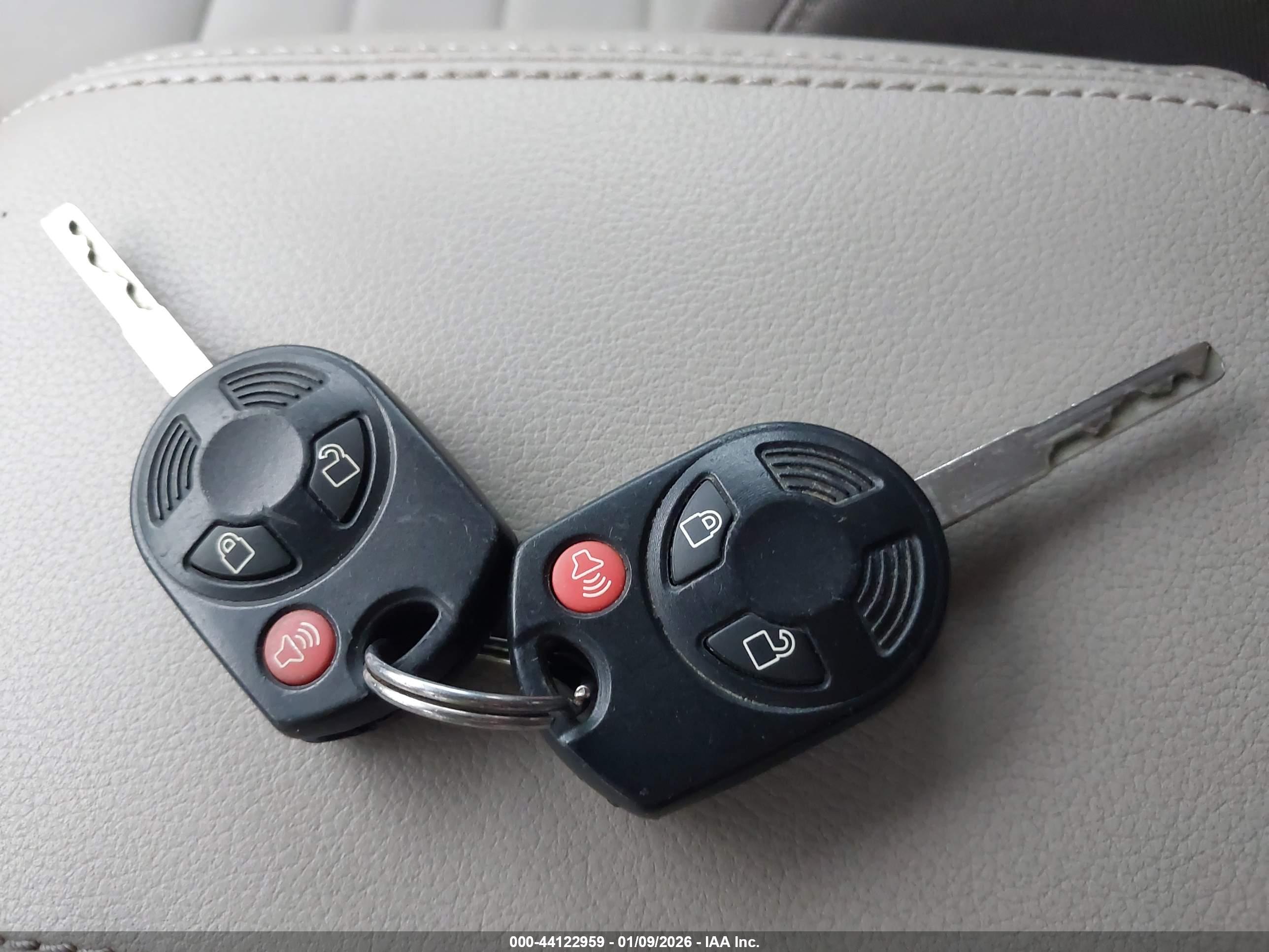 FORD ESCAPE image 11