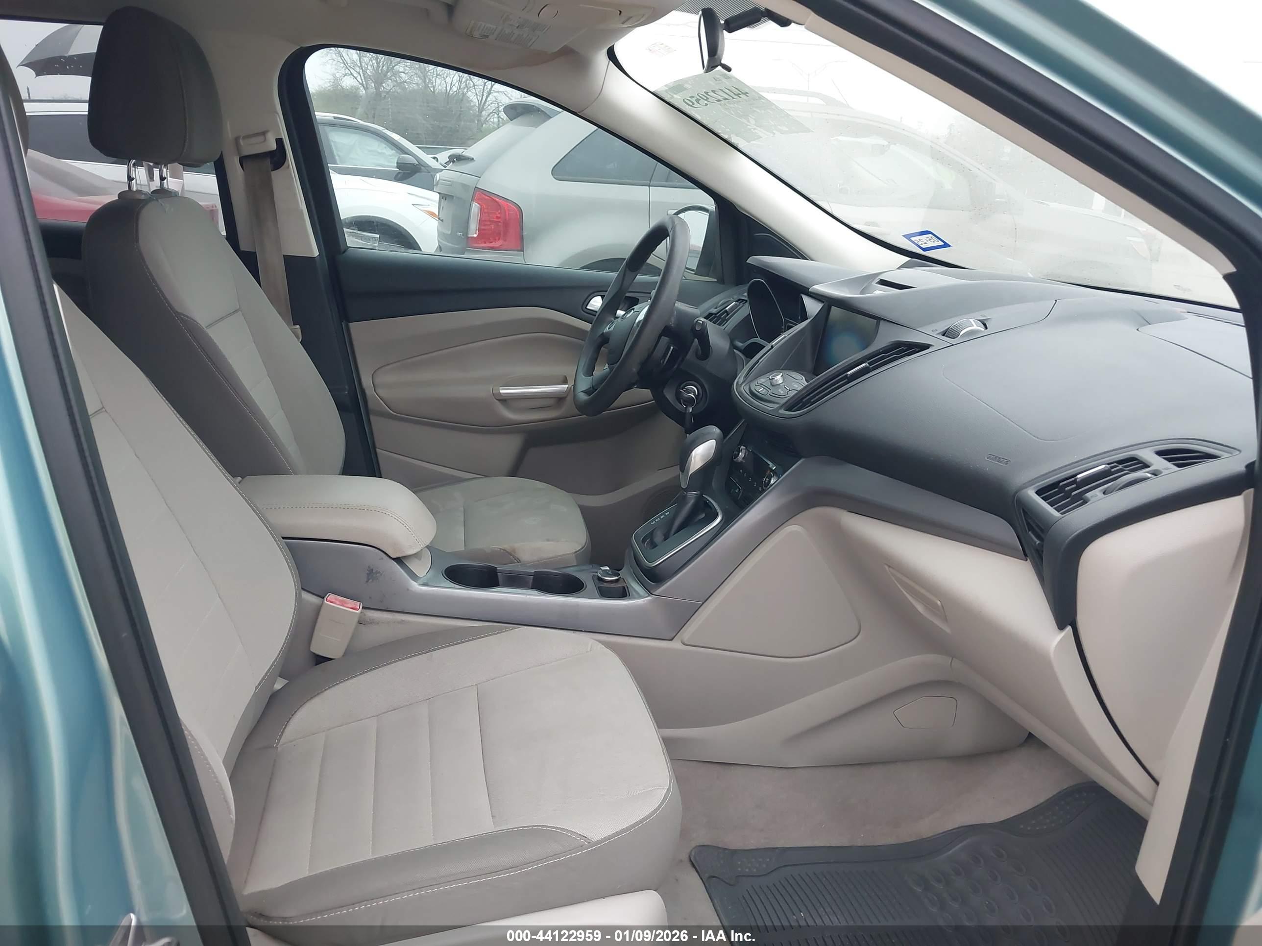 FORD ESCAPE image 5