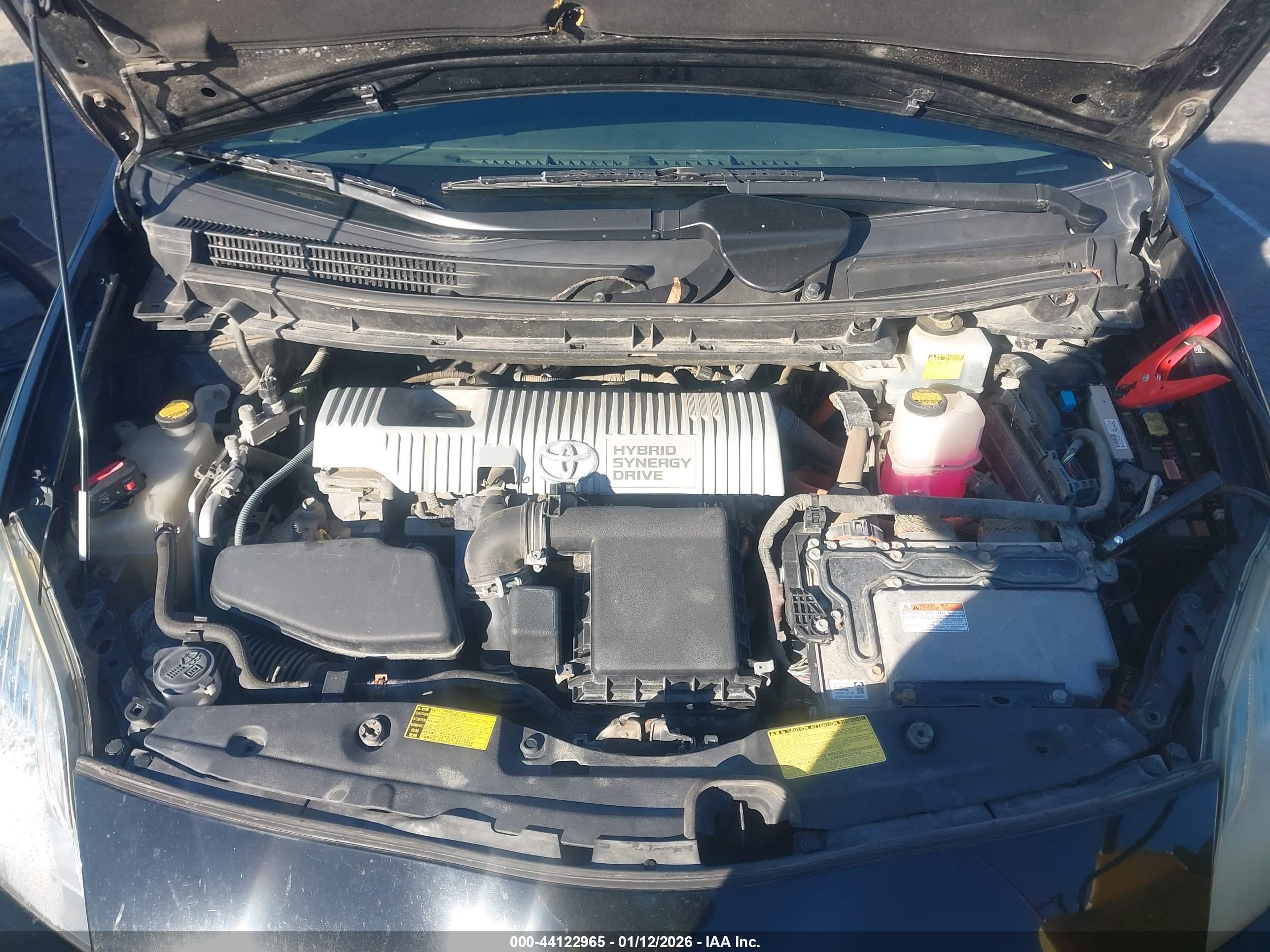 TOYOTA PRIUS image 10