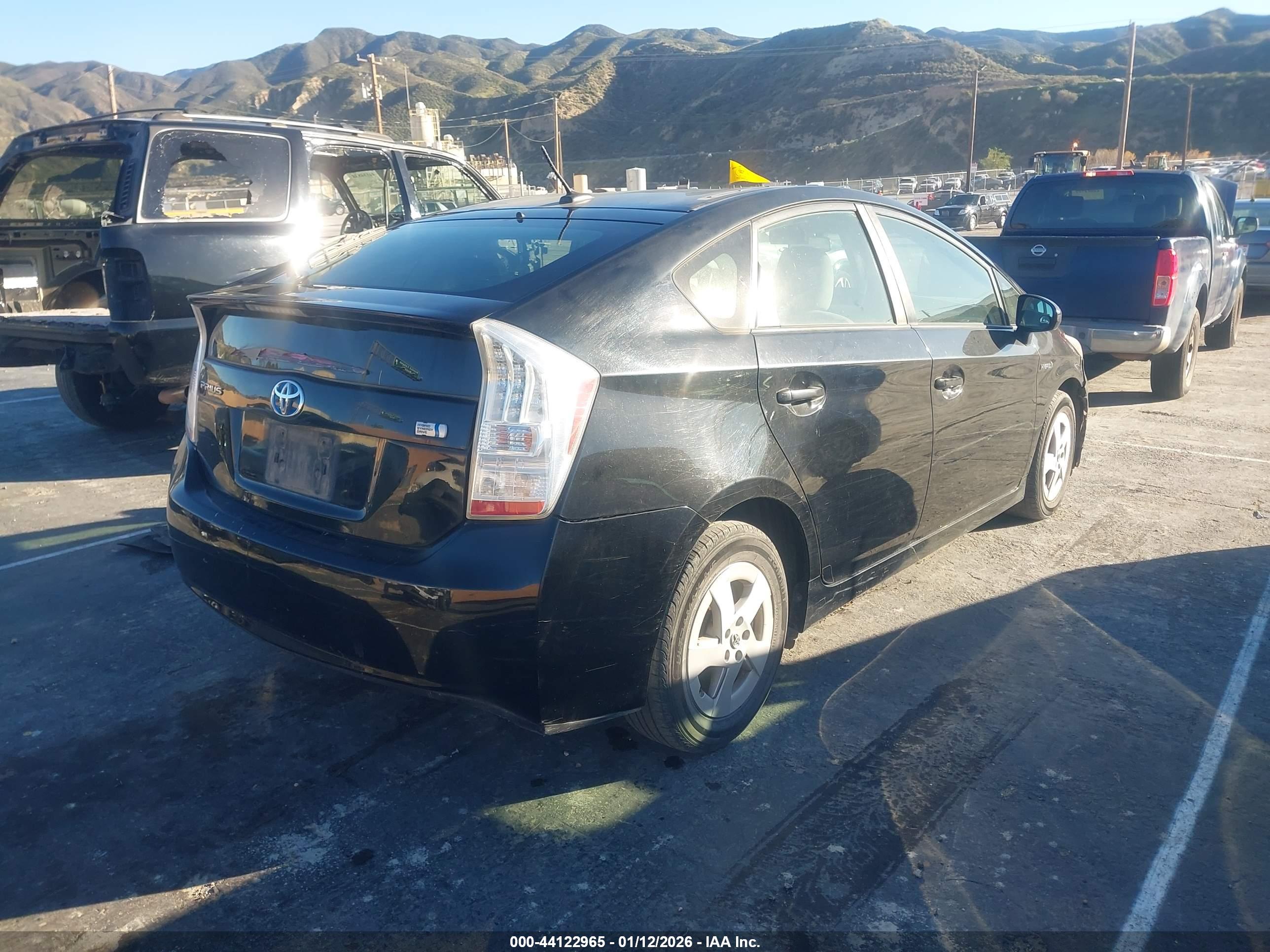 TOYOTA PRIUS image 4