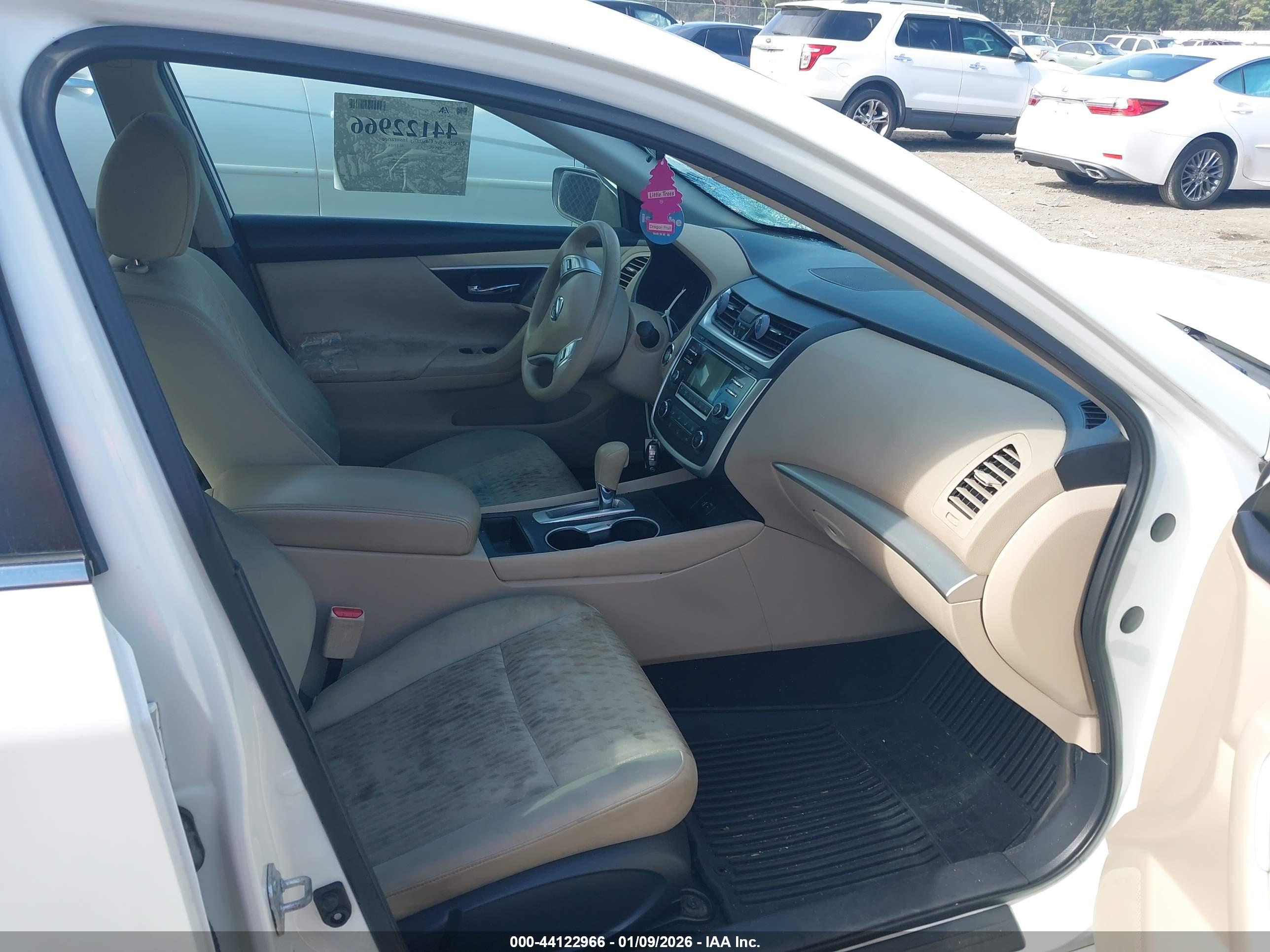 NISSAN ALTIMA image 5