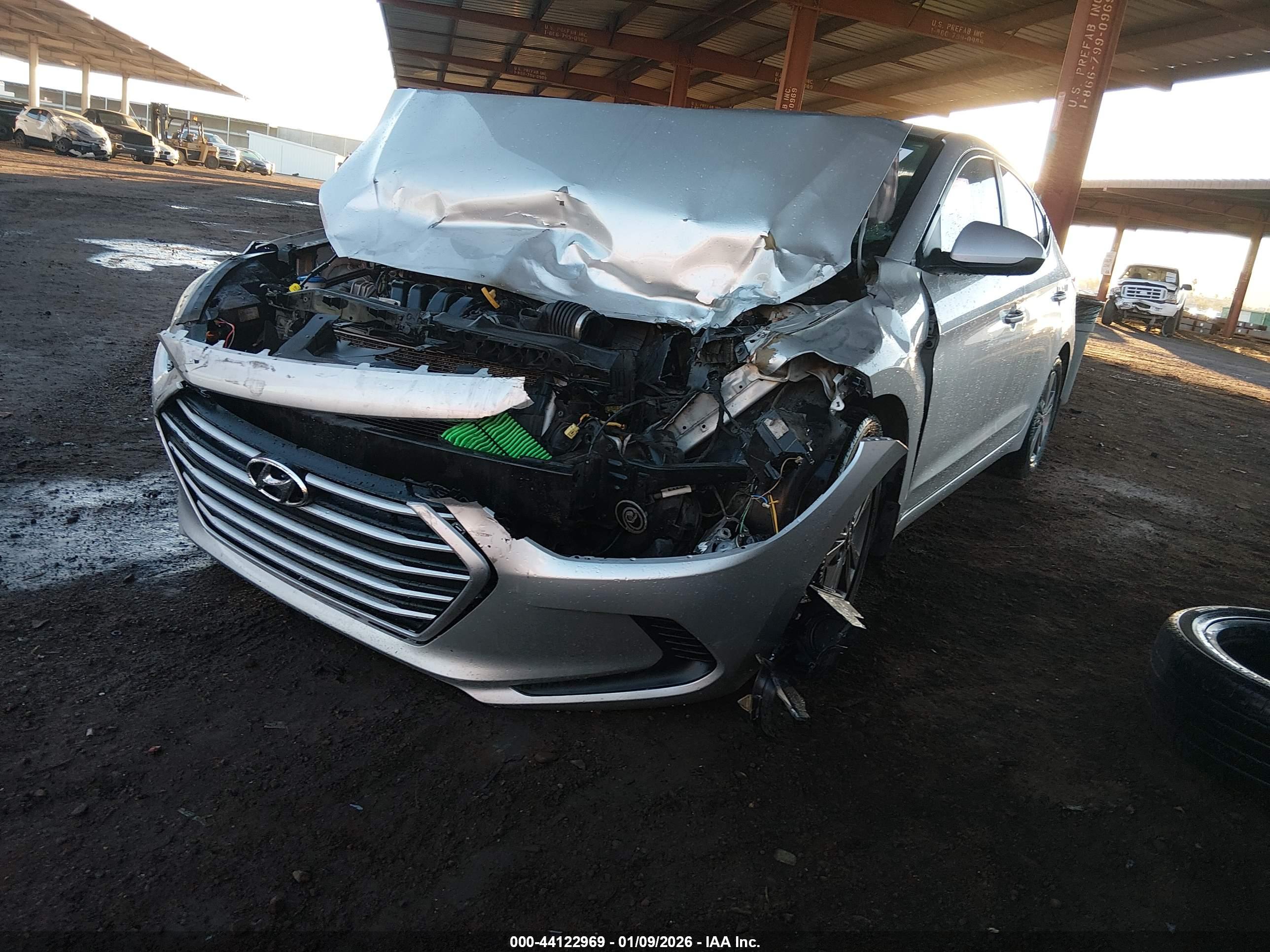 HYUNDAI ELANTRA image 2