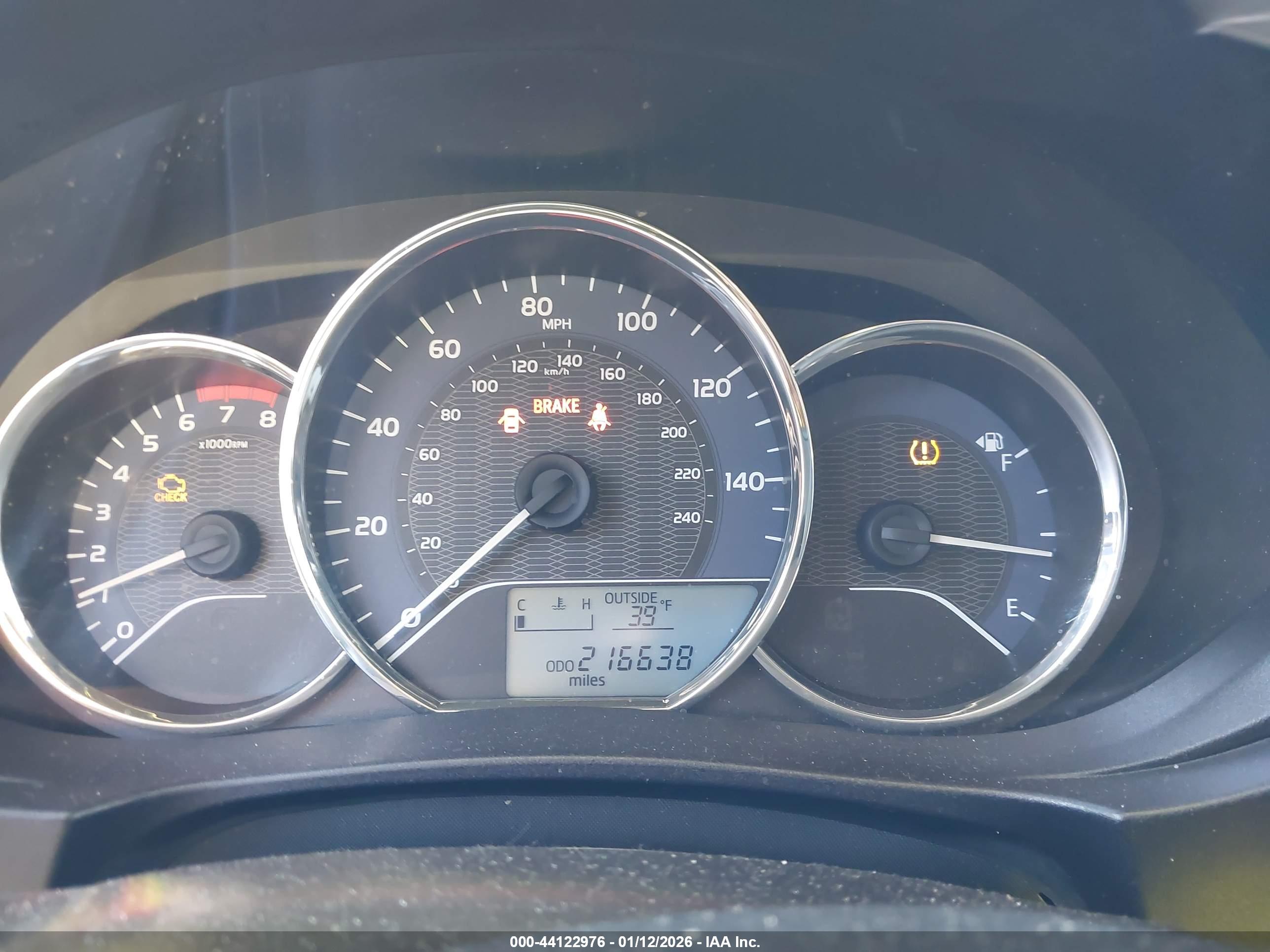 TOYOTA COROLLA image 7