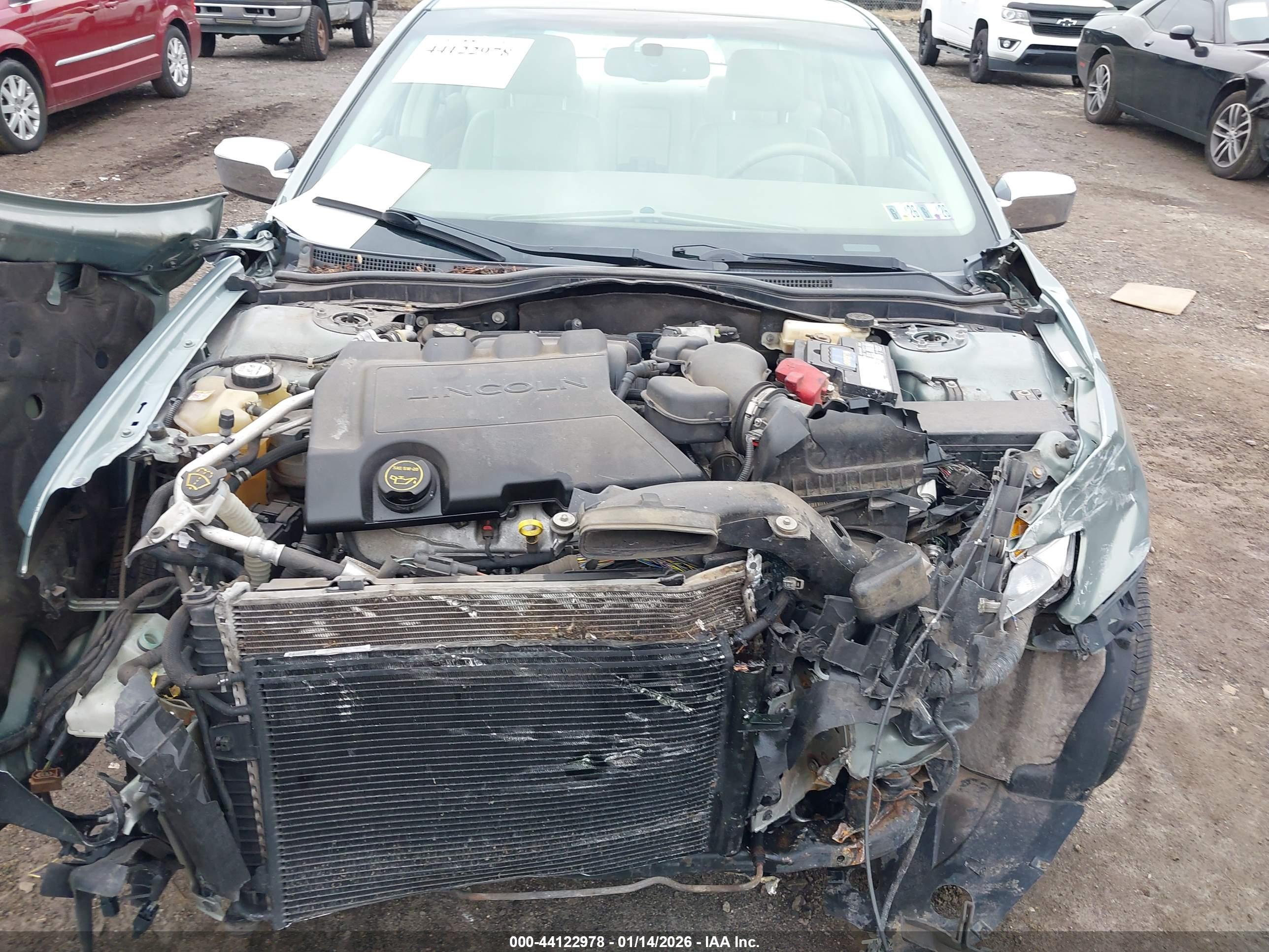 LINCOLN MKZ image 10