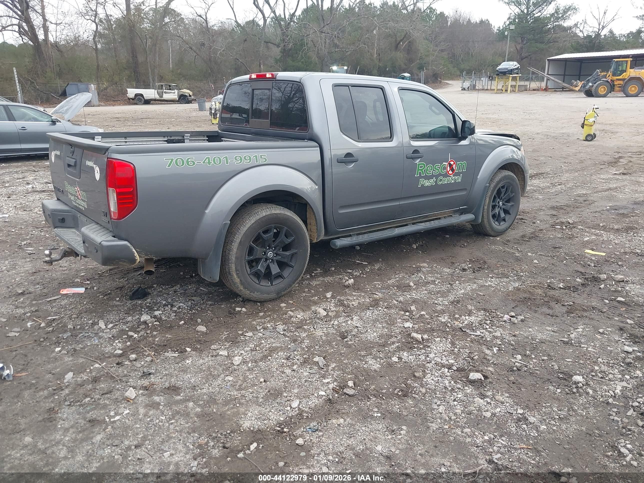 NISSAN FRONTIER image 4