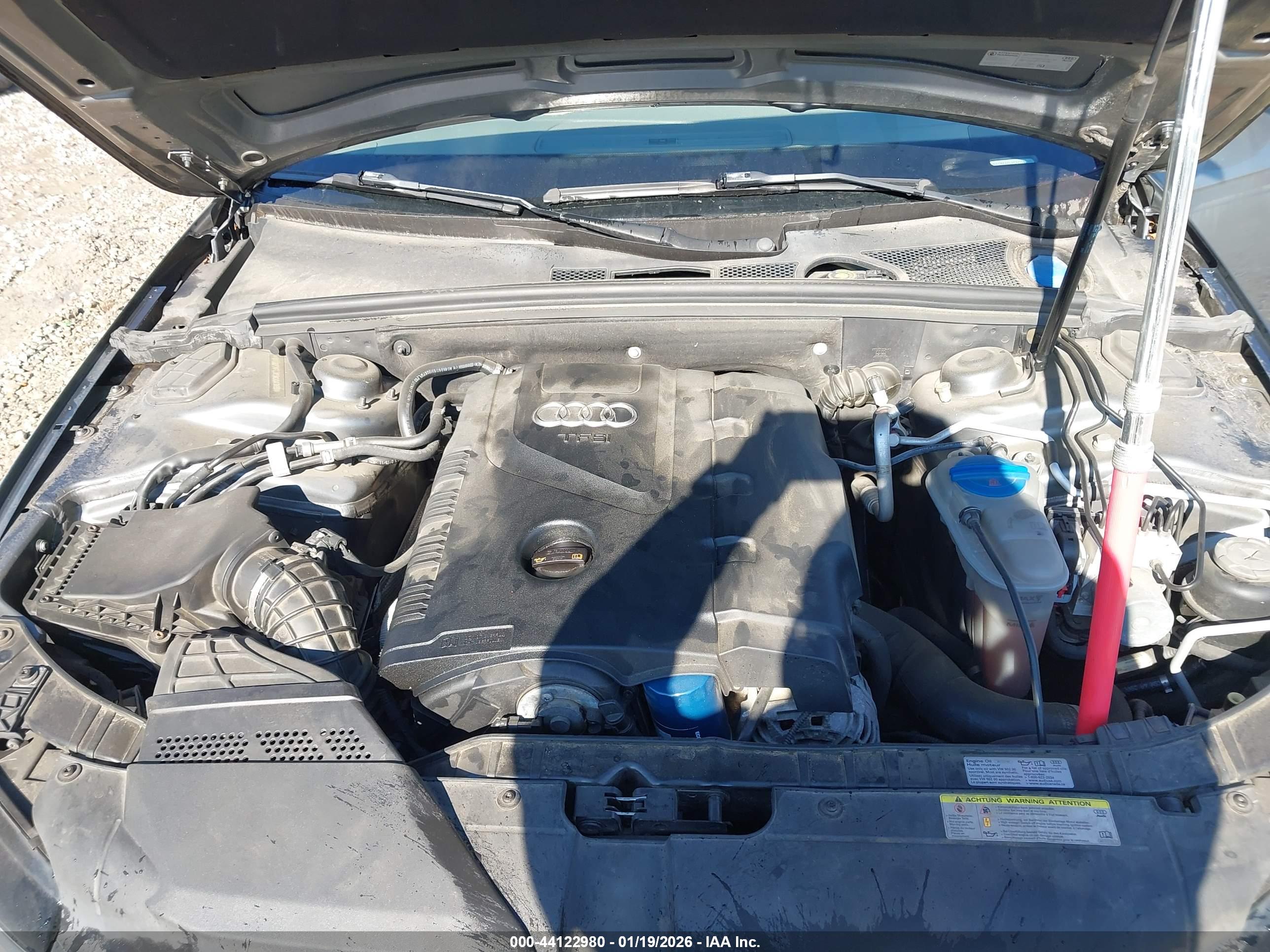 AUDI A4 image 10
