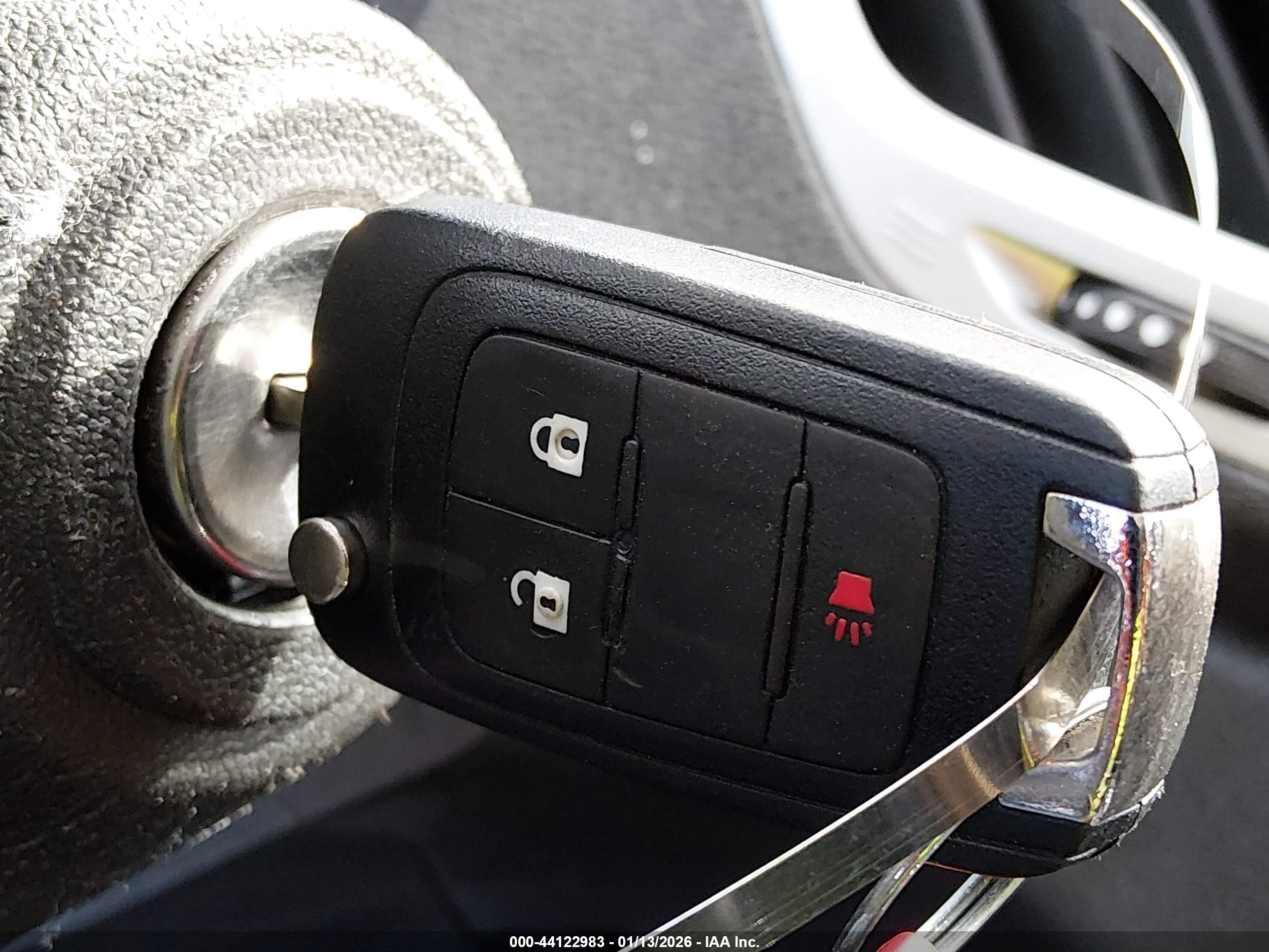 GMC TERRAIN image 11