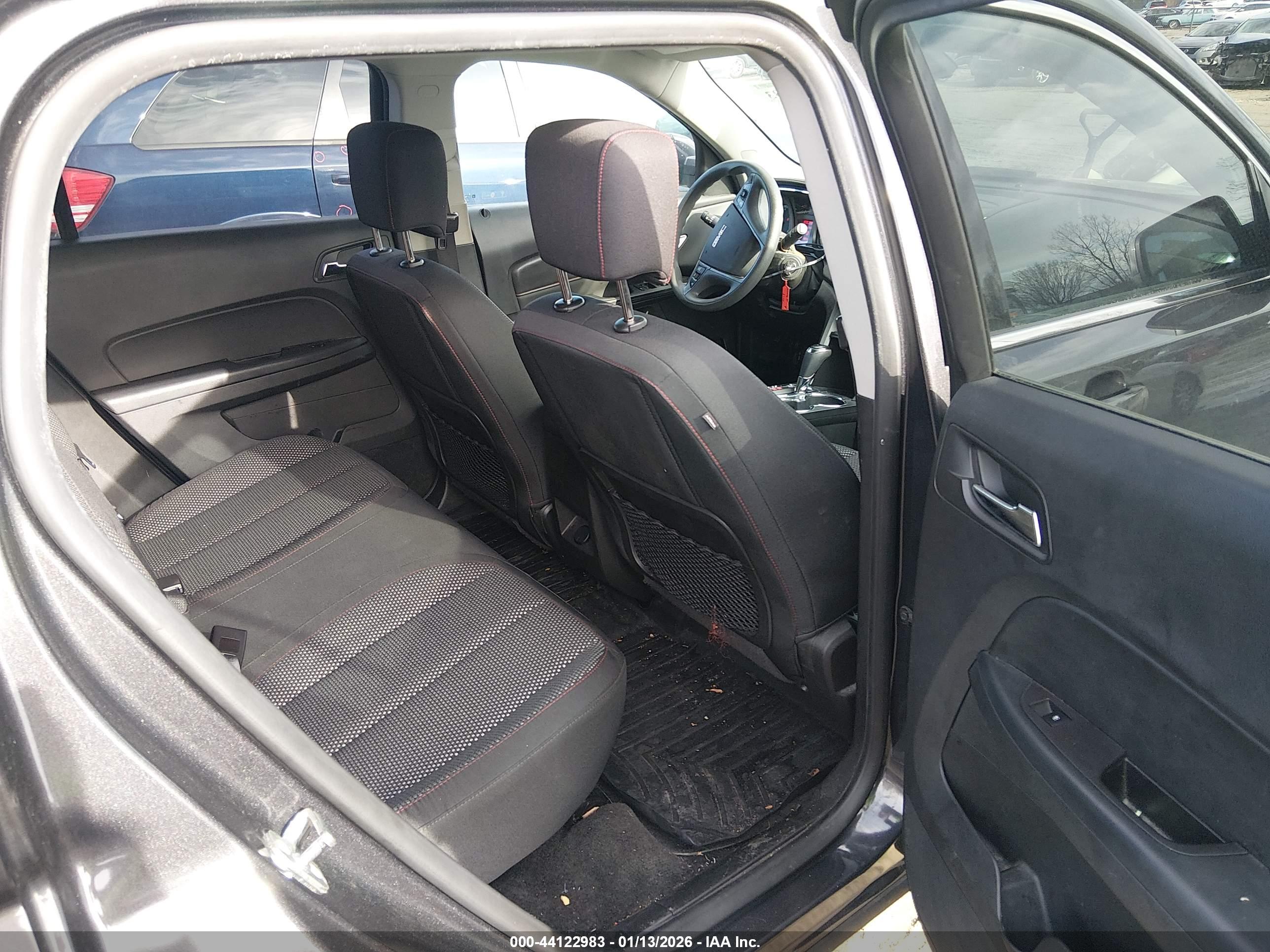 GMC TERRAIN image 8