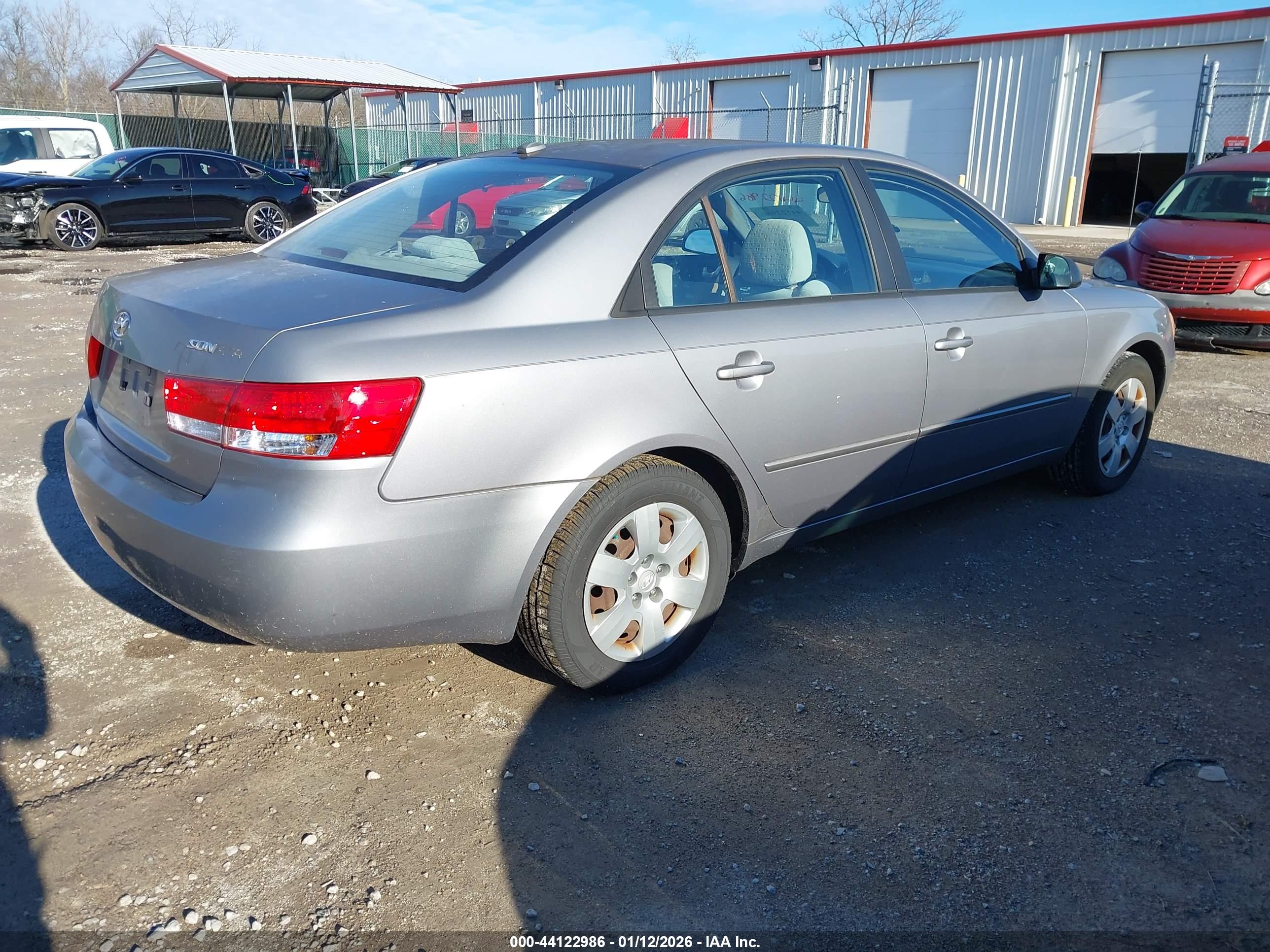 HYUNDAI SONATA image 4