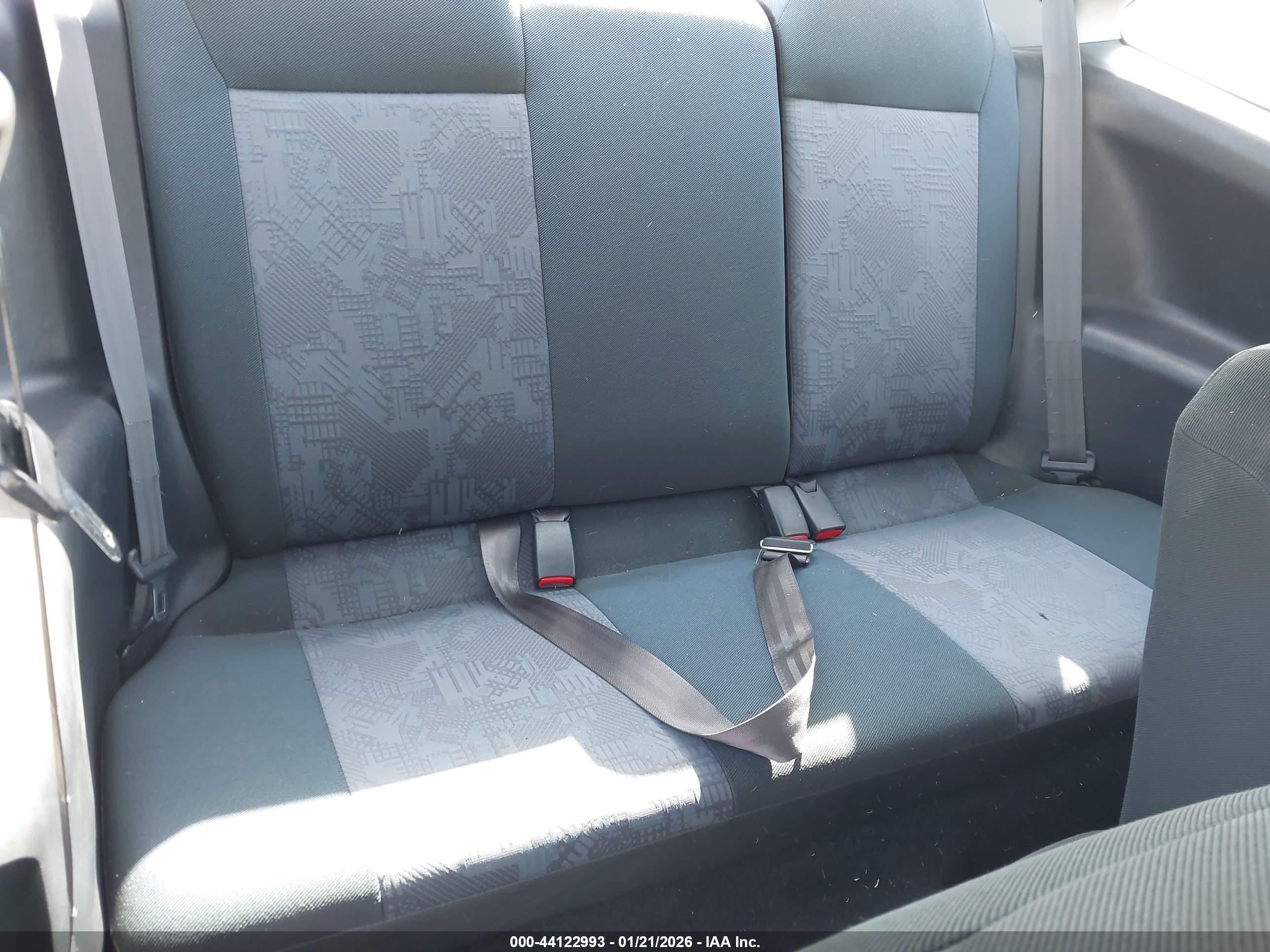 MITSUBISHI MIRAGE image 8
