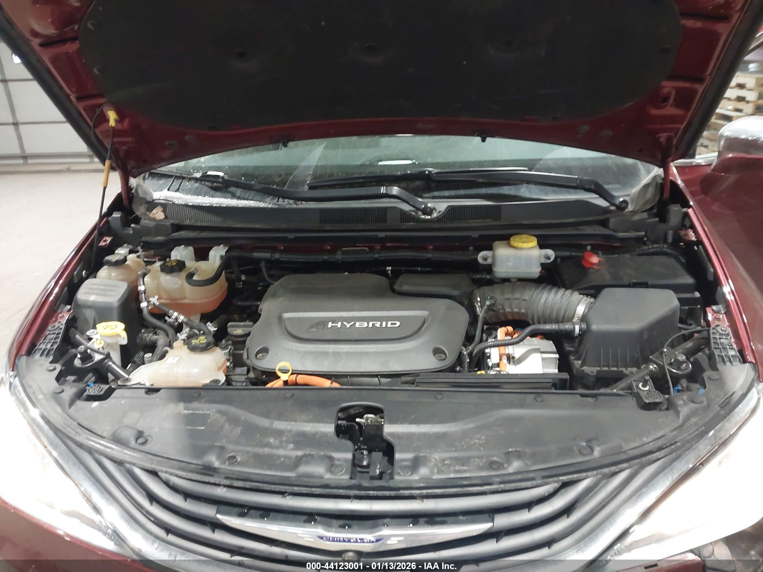 CHRYSLER PACIFICA image 10