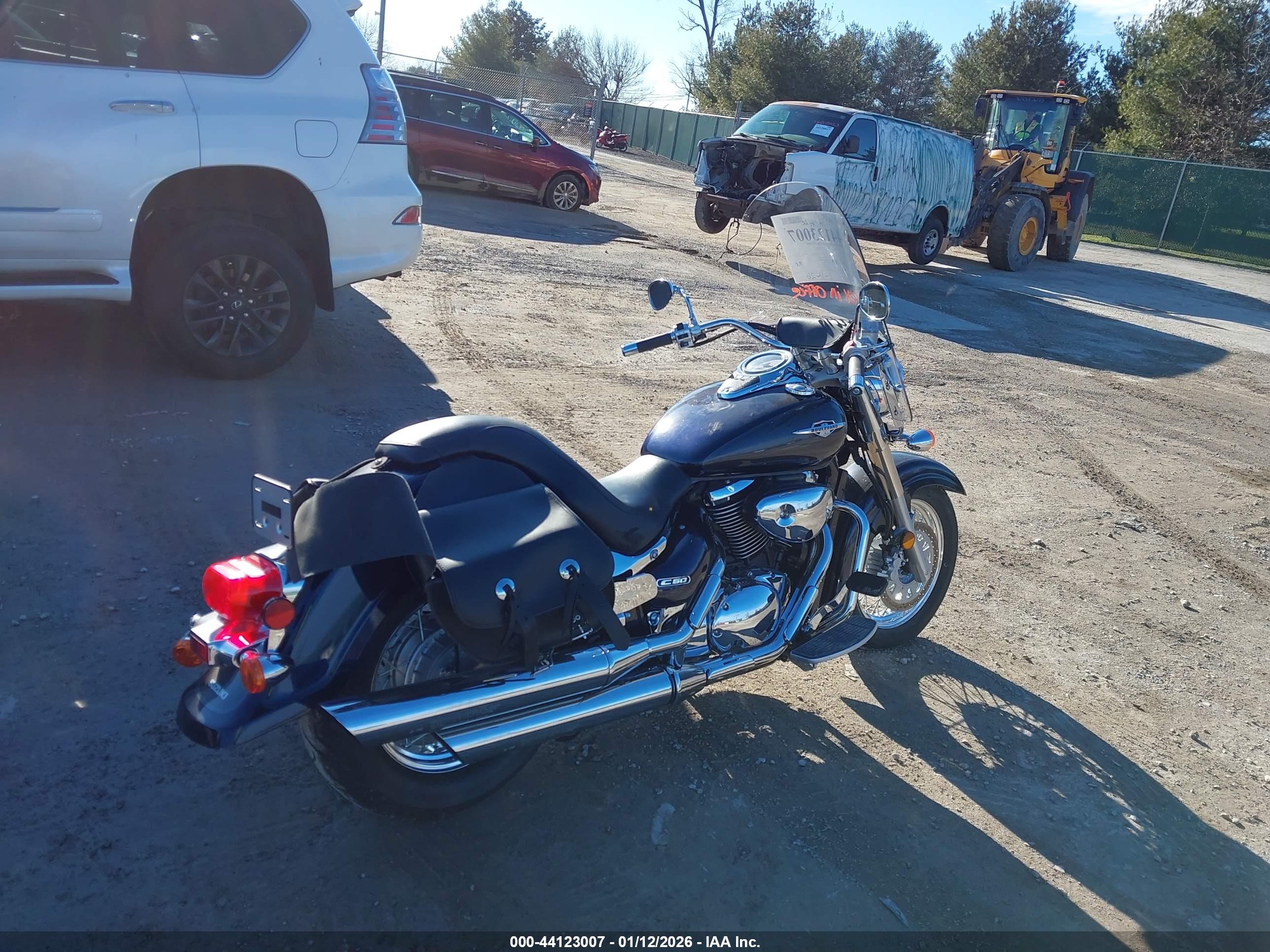 SUZUKI C50 image 4