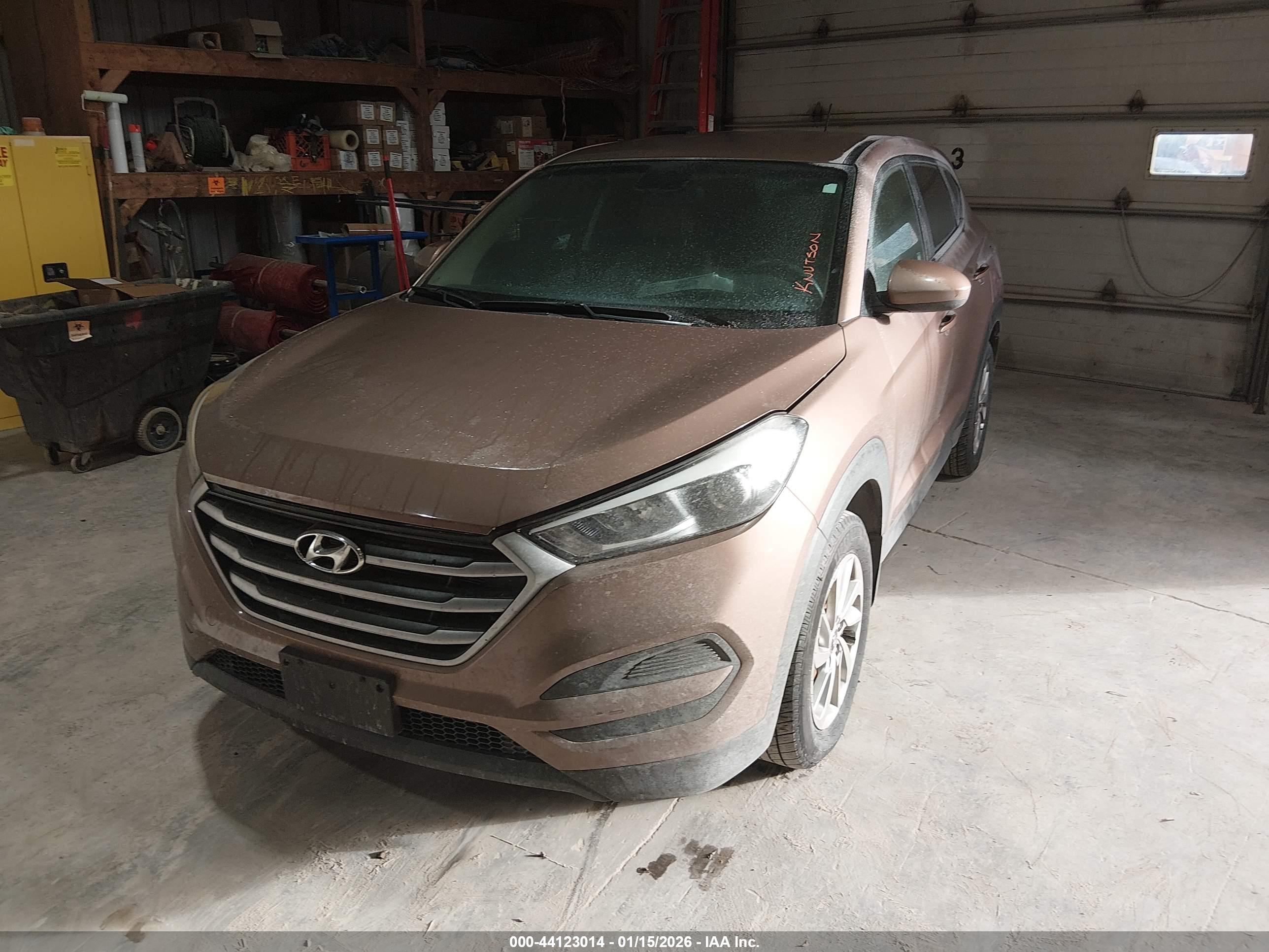 HYUNDAI TUCSON image 2