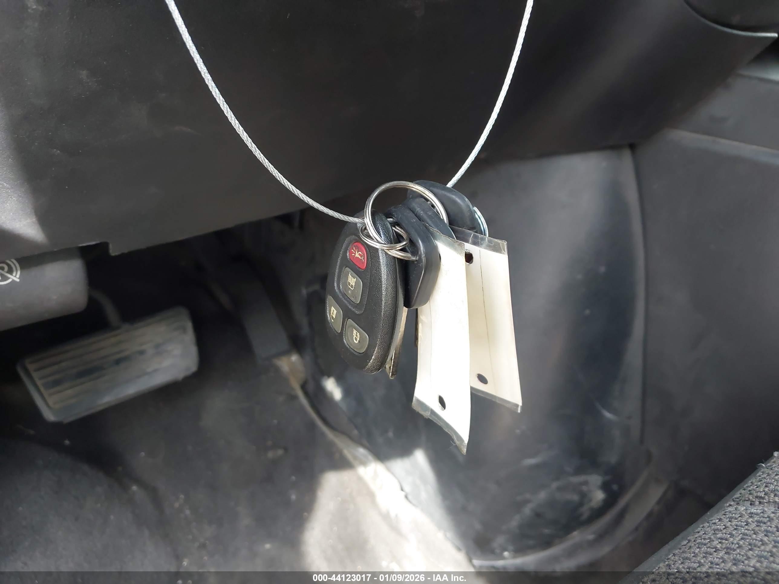 CHEVROLET EXPRESS image 11