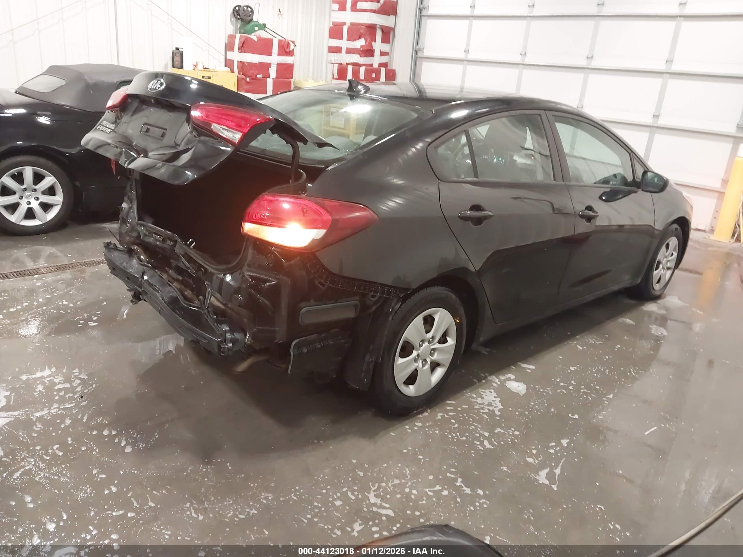 KIA FORTE image 4