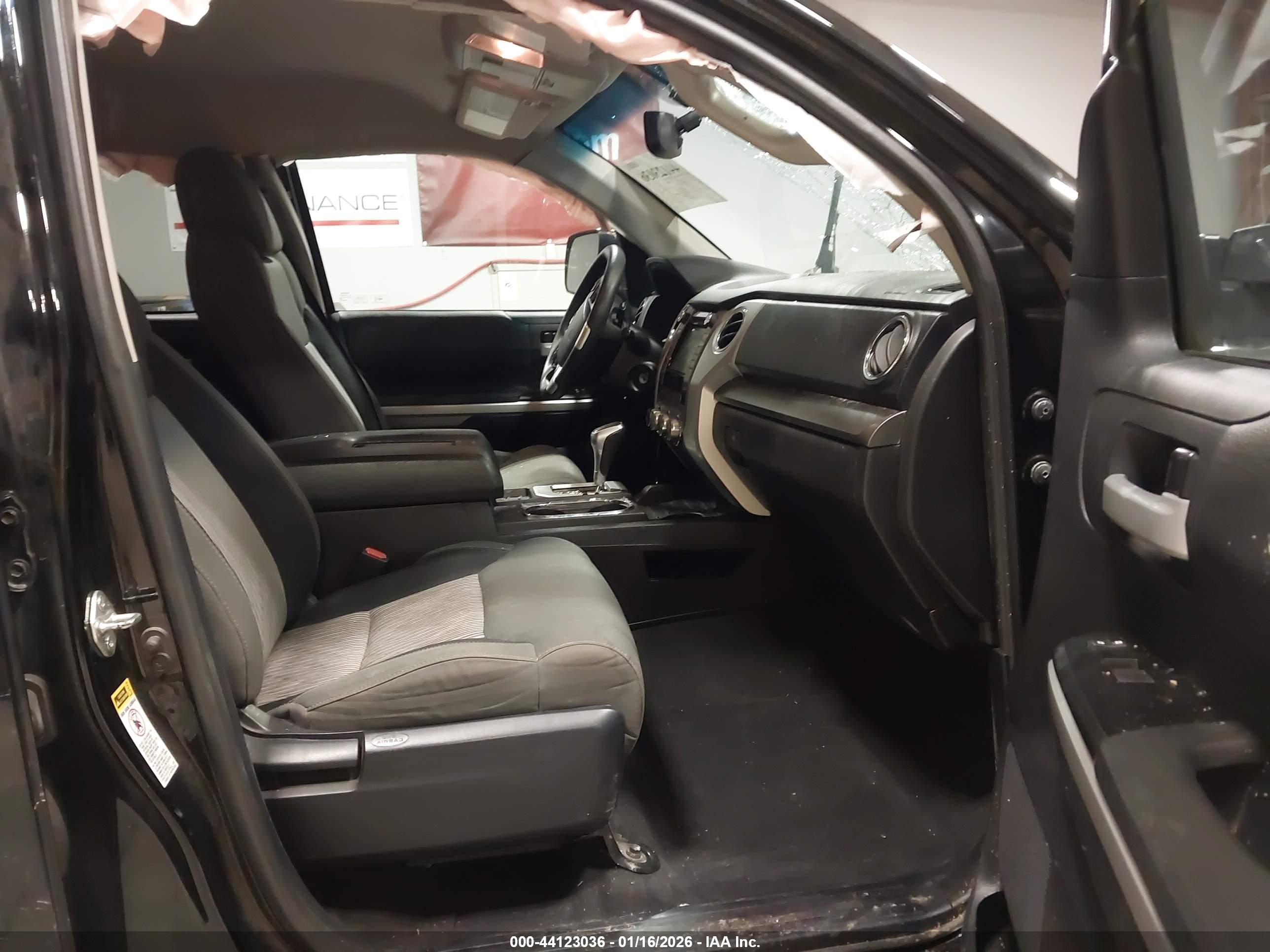 TOYOTA TUNDRA image 5