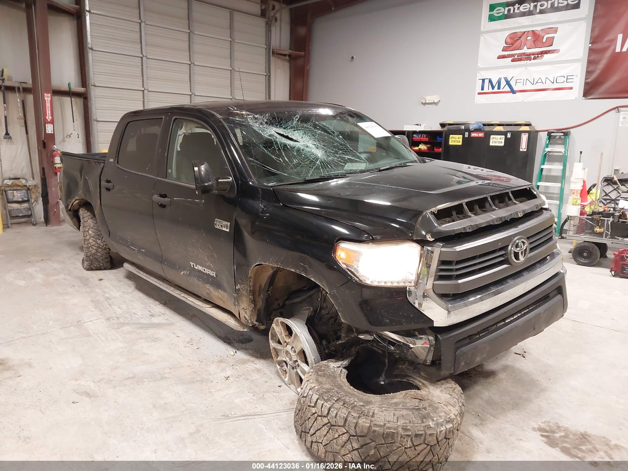 TOYOTA TUNDRA image 6