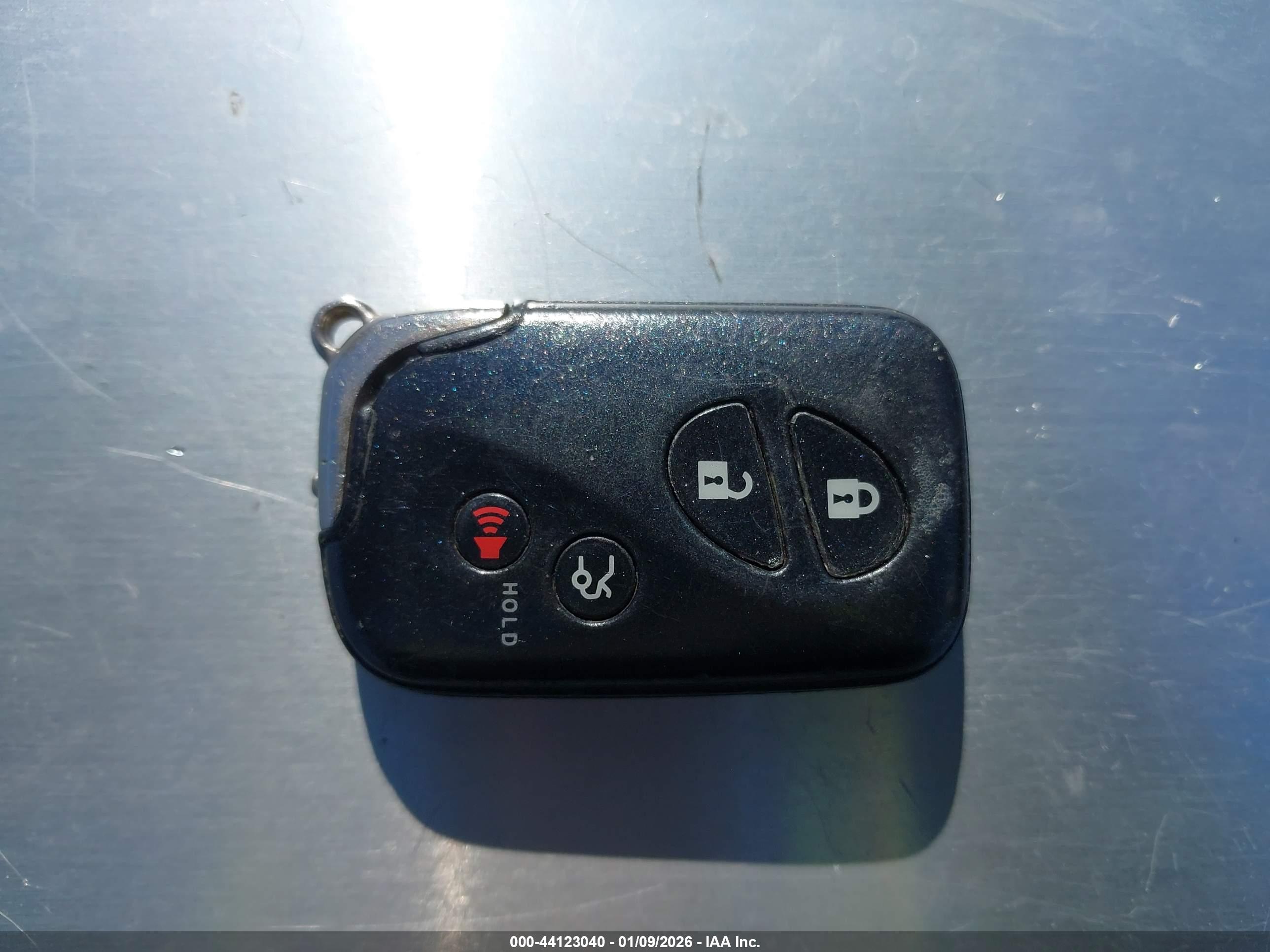 LEXUS ES image 11