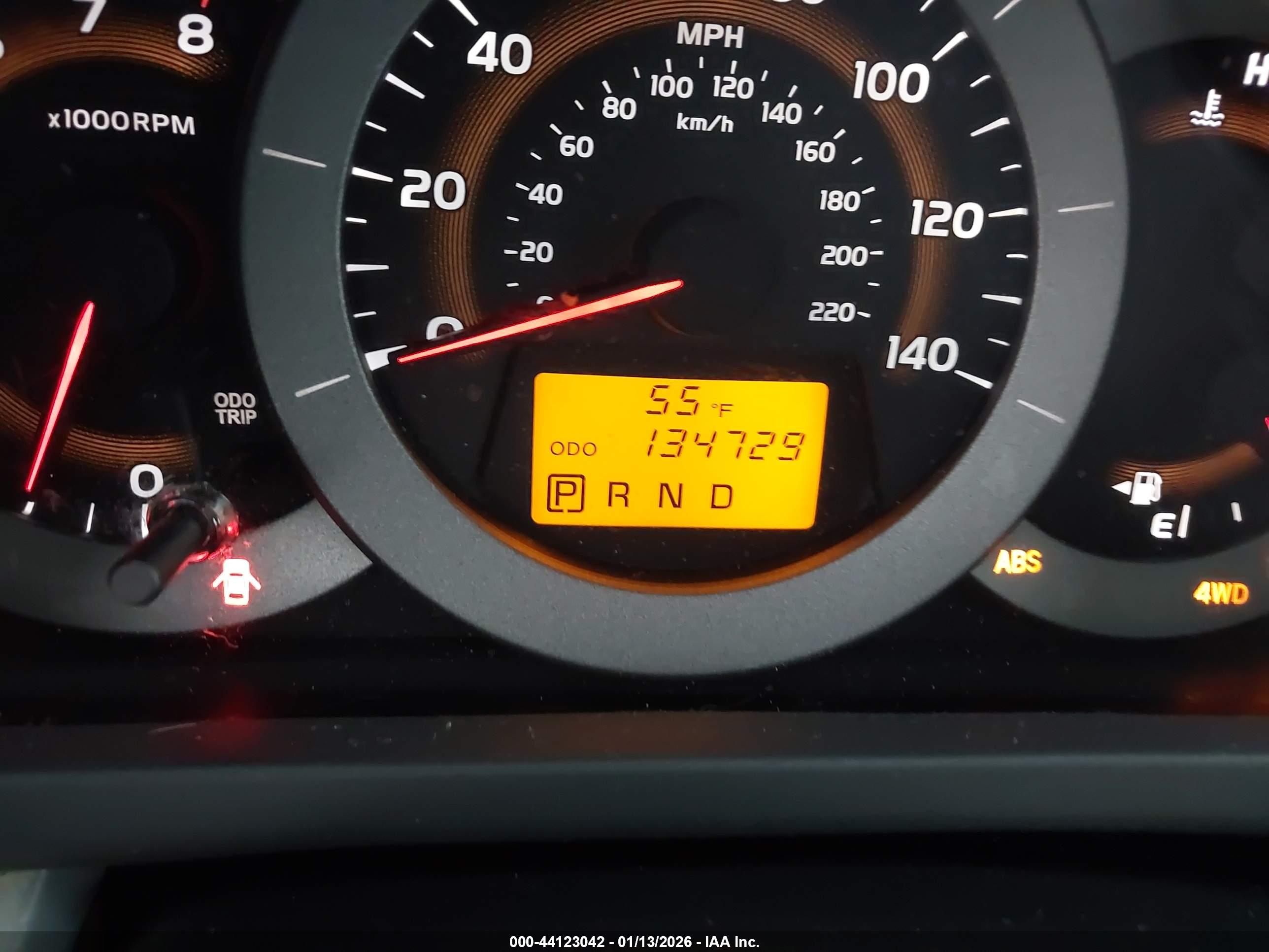 TOYOTA RAV4 image 7