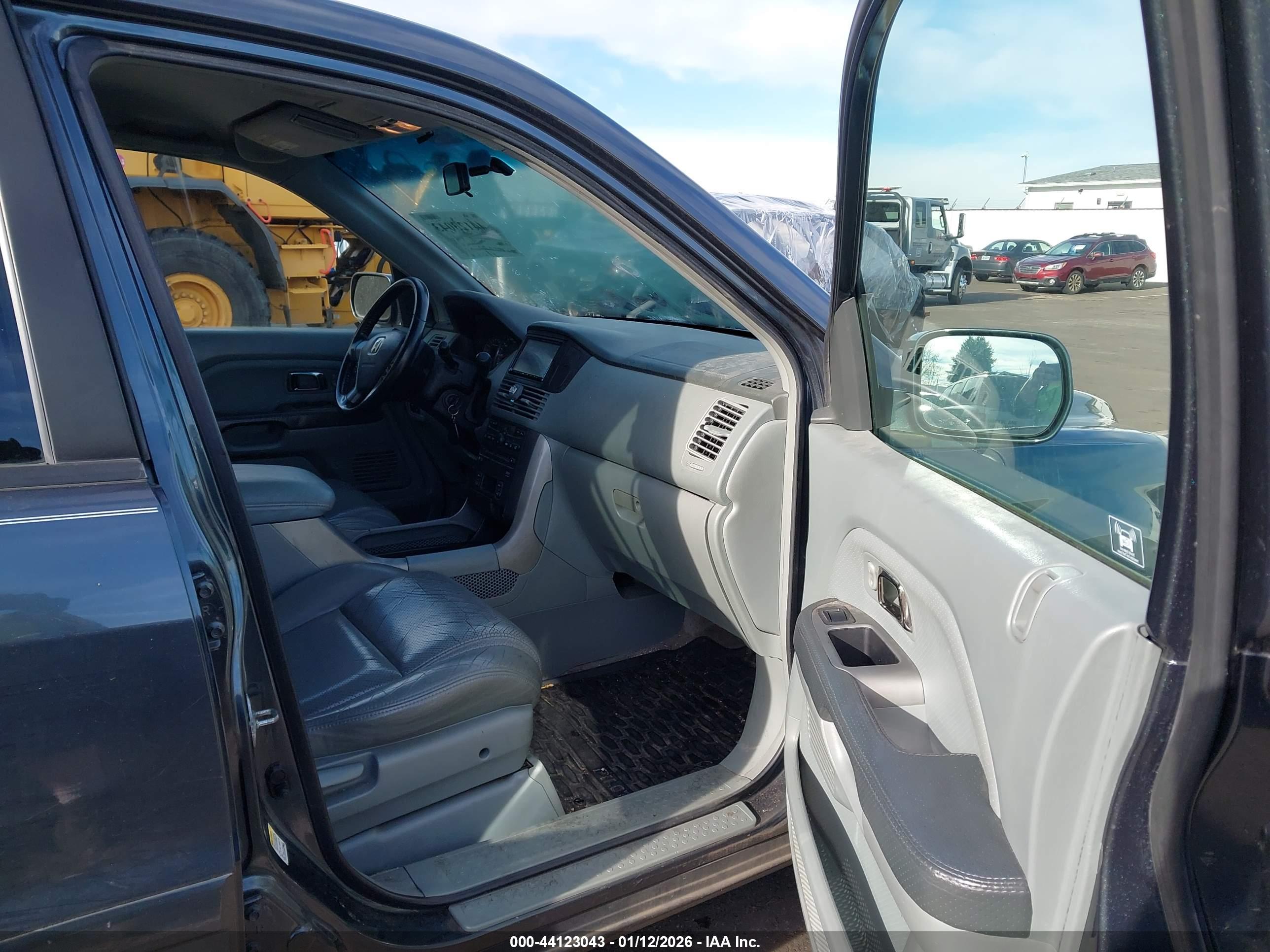HONDA PILOT image 5