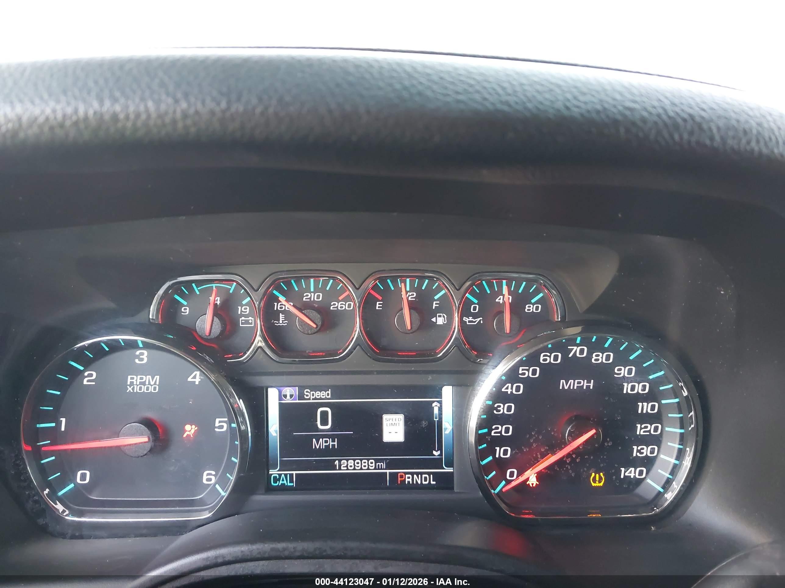 CHEVROLET TAHOE image 7