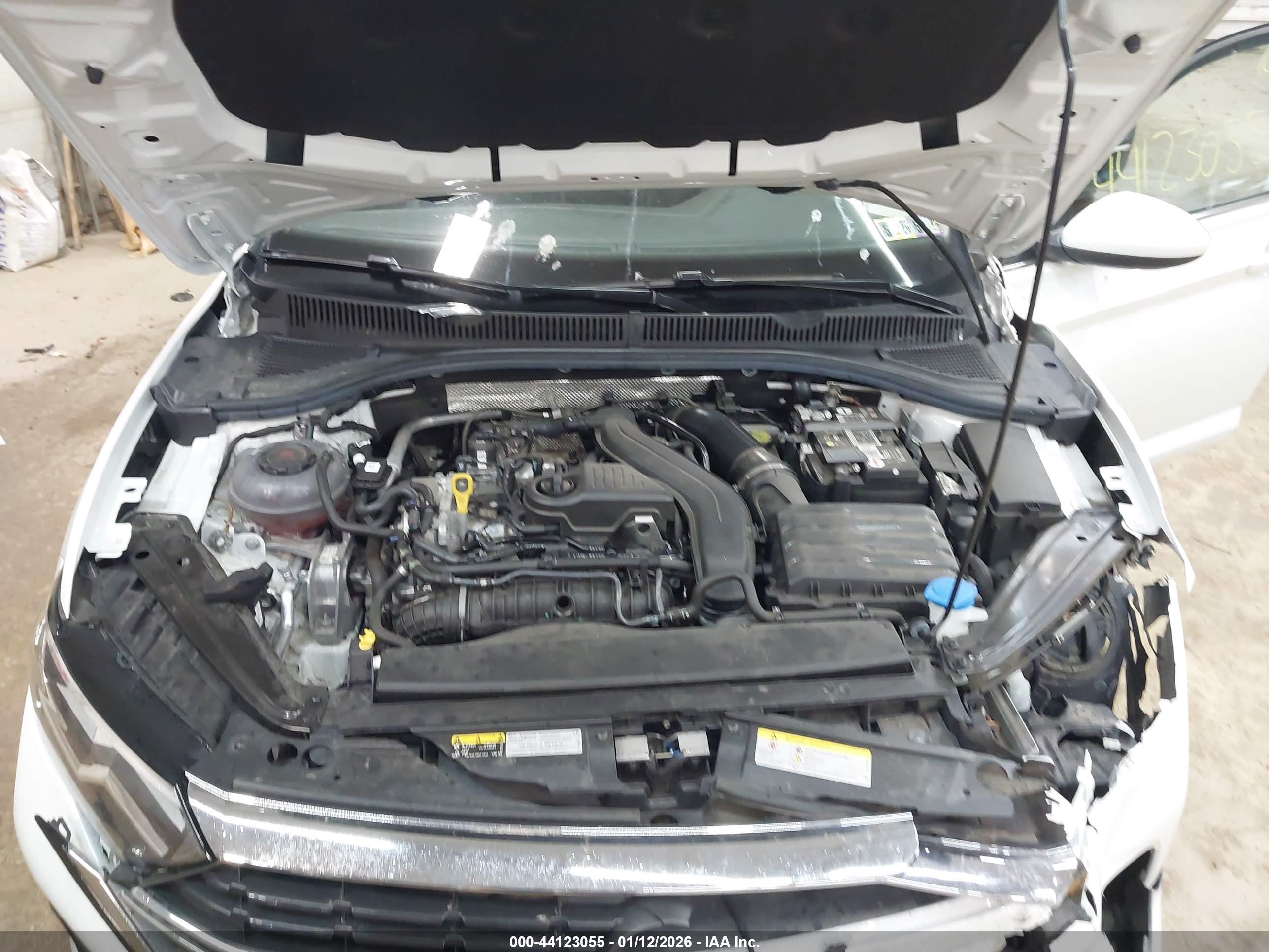 VOLKSWAGEN JETTA image 10