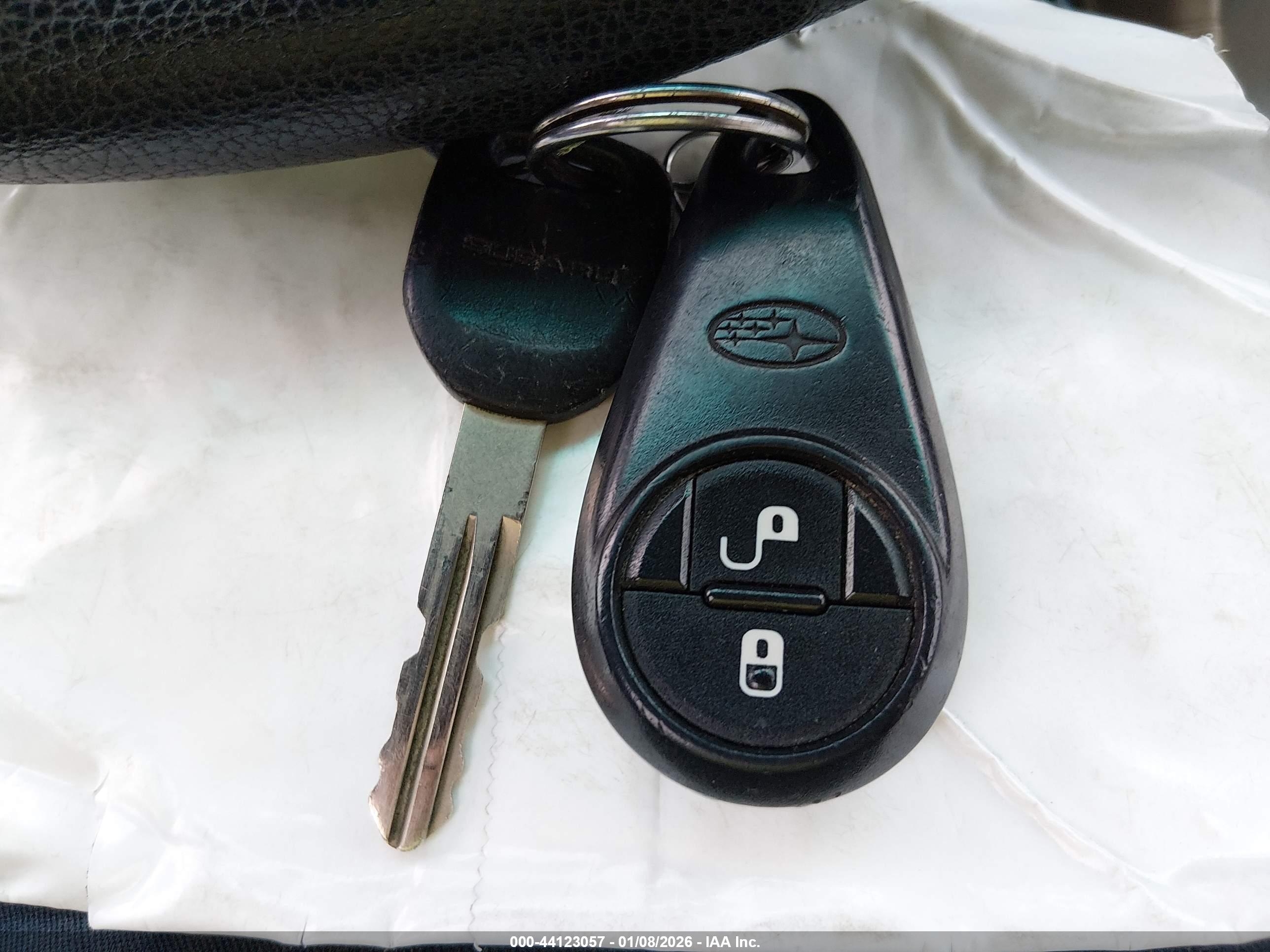 SUBARU FORESTER image 11