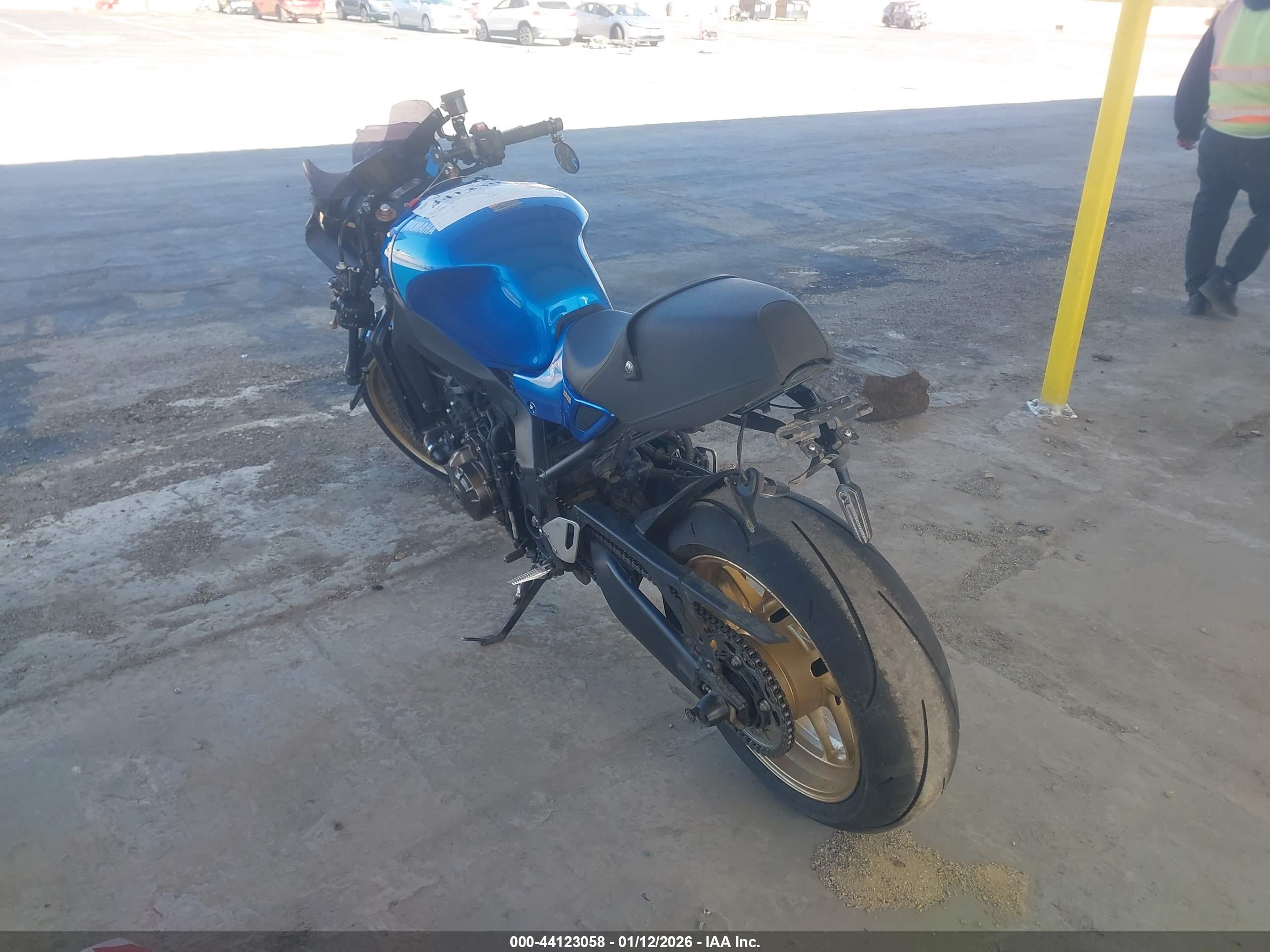 YAMAHA MTM890 image 3