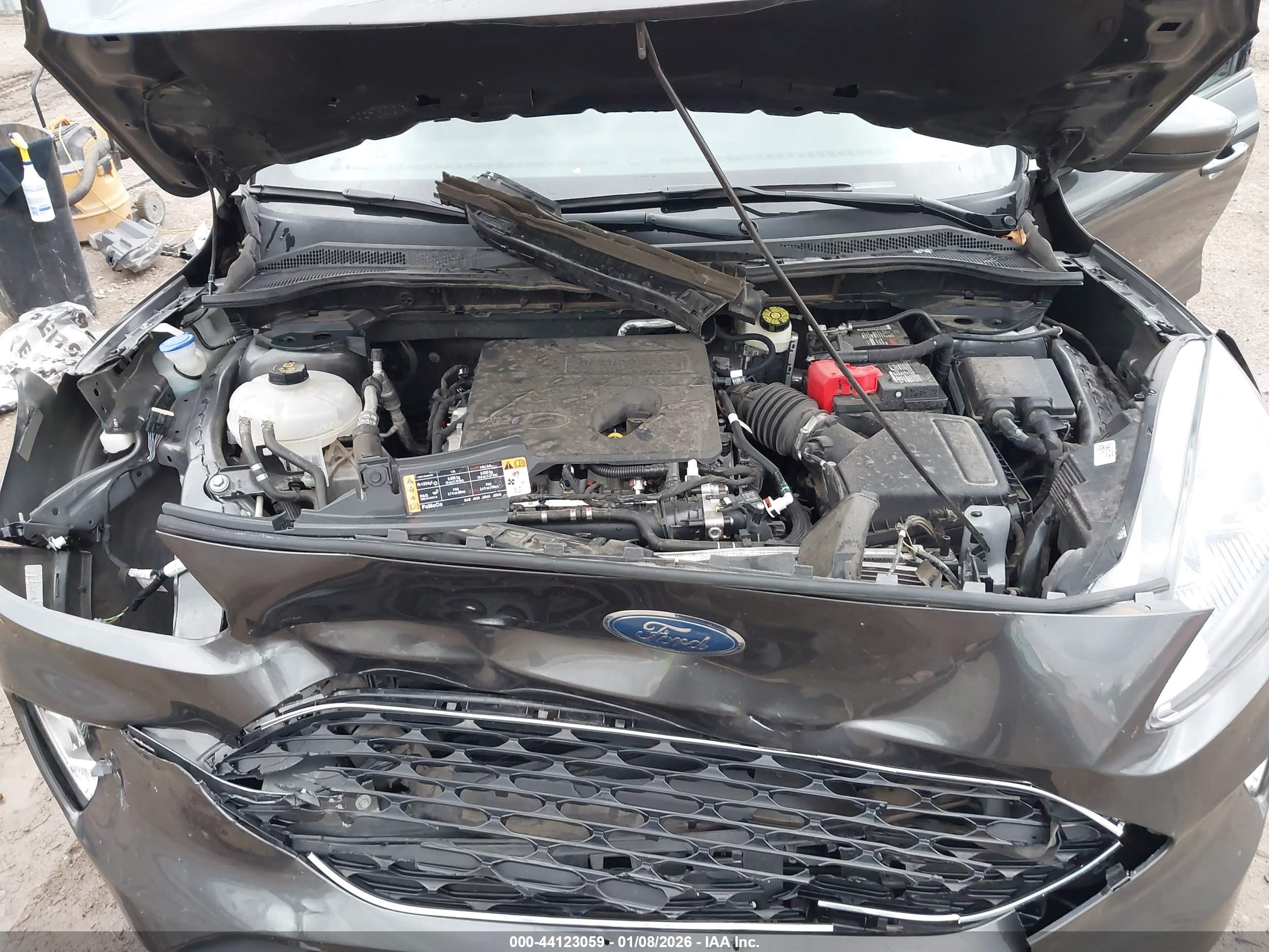 FORD ESCAPE image 10